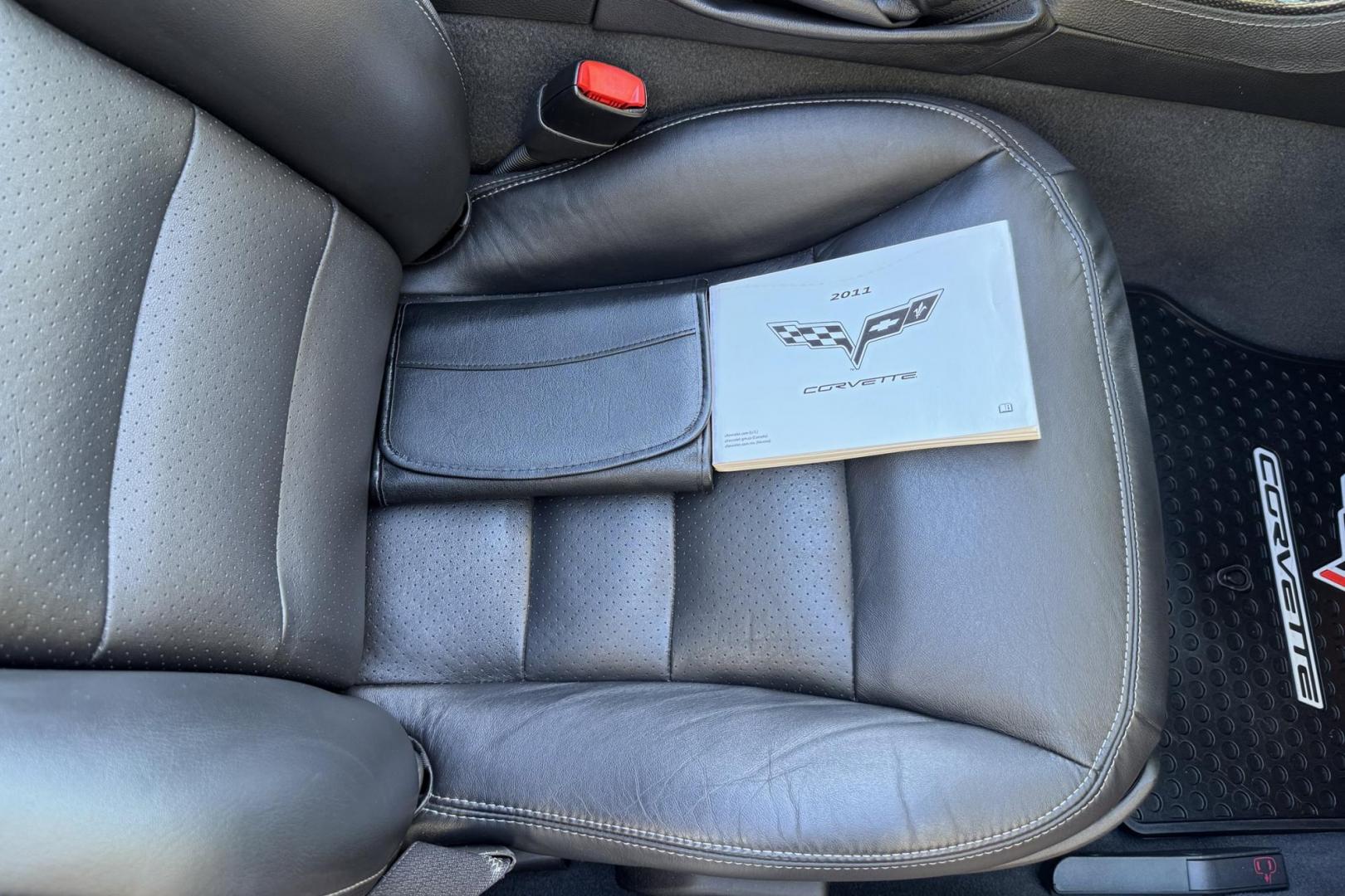 2011 Torch Red /Black Chevrolet Corvette Grand Sport 4LT (1G1YX2DW4B5) with an V8 6.2 Liter engine, Automatic 6 Speed transmission, located at 2304 W. Main St., Boise, ID, 83702, (208) 342-7777, 43.622105, -116.218658 - 4LT Trim Level! Clean! - Photo#17