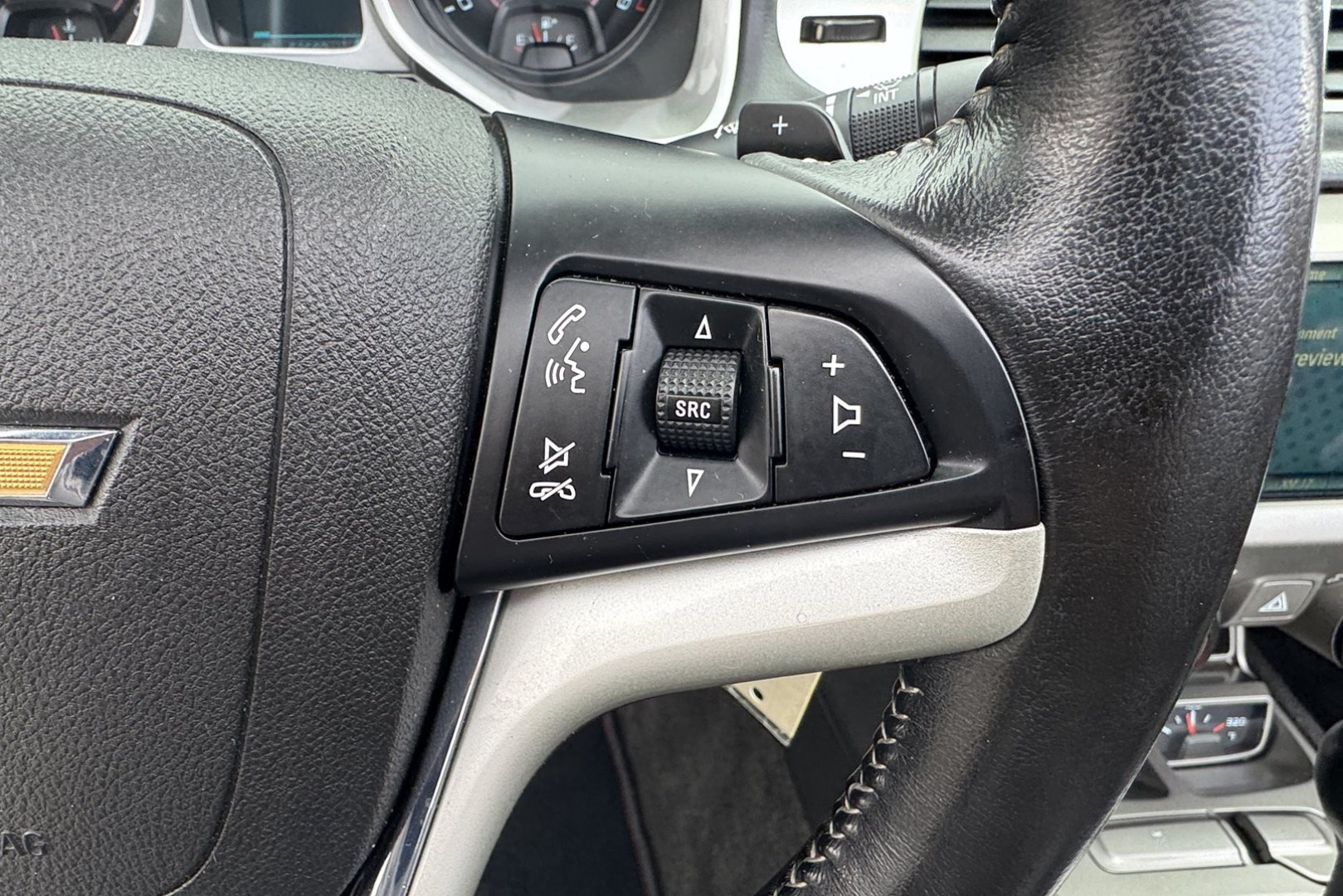 2013 Summit White /Black Chevrolet Camaro 2SS (2G1FK3DJ3D9) with an V8 6.2 Liter engine, Automatic 6 Speed transmission, located at 2304 W. Main St., Boise, ID, 83702, (208) 342-7777, 43.622105, -116.218658 - Gorgeous 2013 Chevrolet Camaro 2SS Convertible! - Photo#8