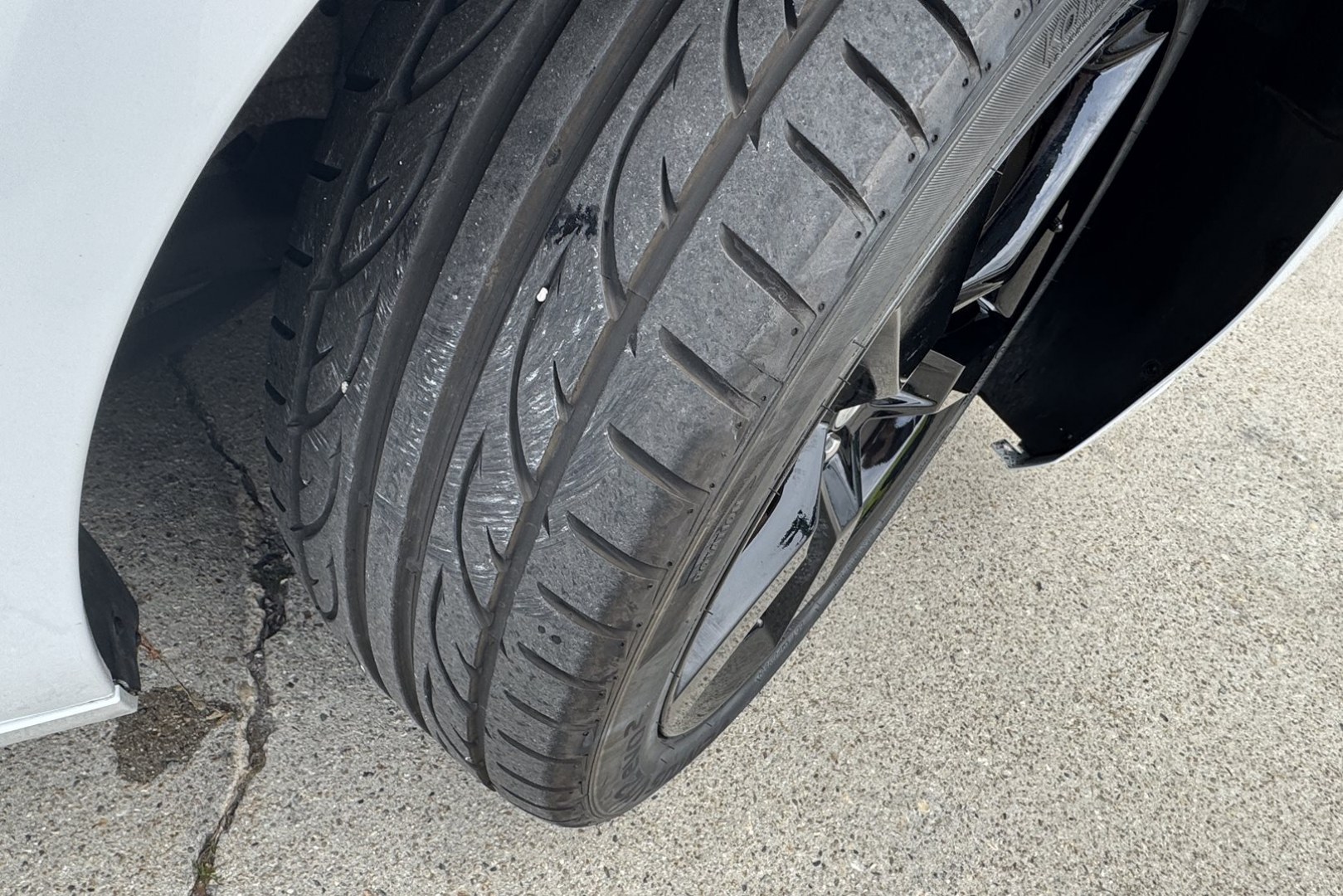 2013 Summit White /Black Chevrolet Camaro 2SS (2G1FK3DJ3D9) with an V8 6.2 Liter engine, Automatic 6 Speed transmission, located at 2304 W. Main St., Boise, ID, 83702, (208) 342-7777, 43.622105, -116.218658 - Gorgeous 2013 Chevrolet Camaro 2SS Convertible! - Photo#10