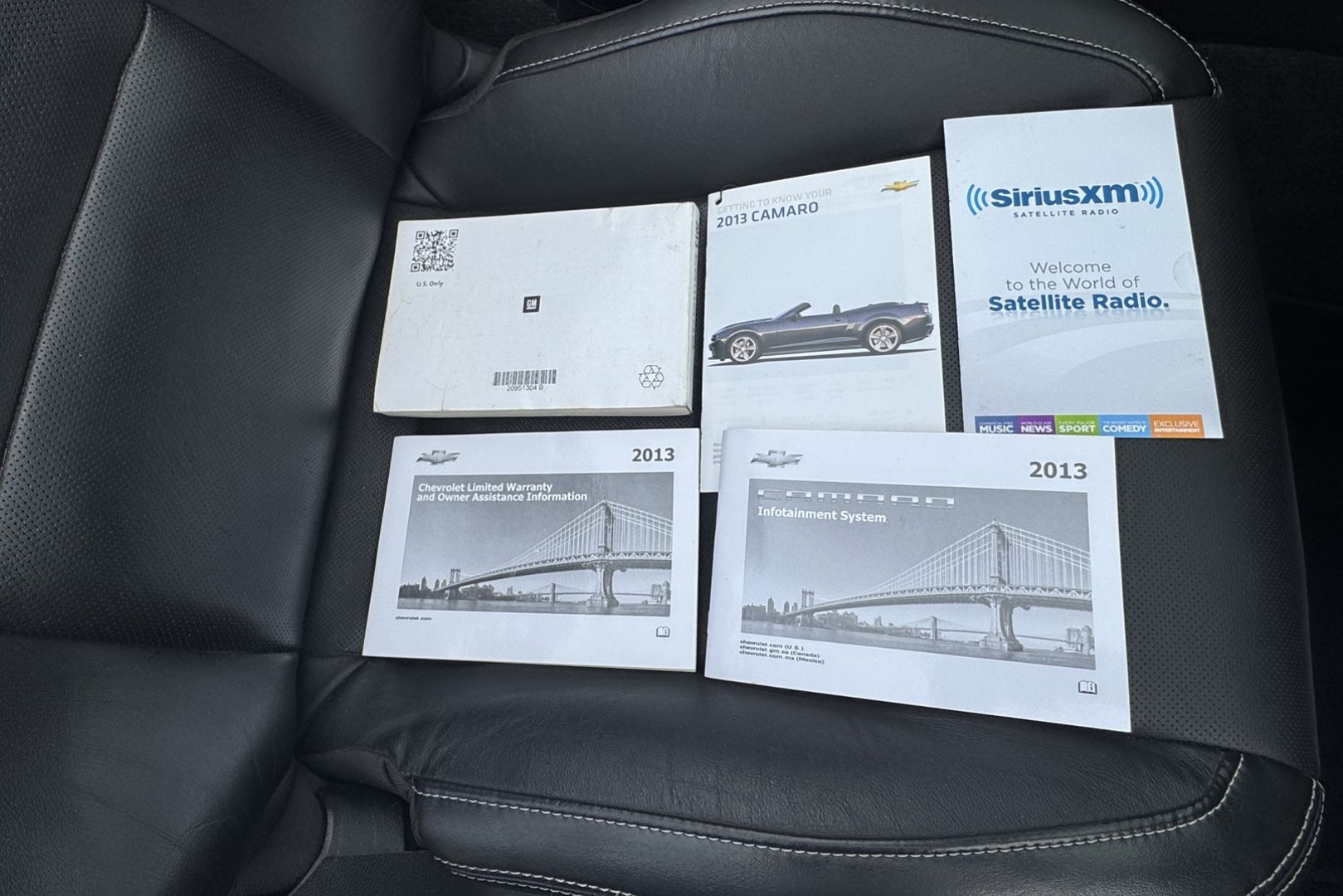 2013 Summit White /Black Chevrolet Camaro 2SS (2G1FK3DJ3D9) with an V8 6.2 Liter engine, Automatic 6 Speed transmission, located at 2304 W. Main St., Boise, ID, 83702, (208) 342-7777, 43.622105, -116.218658 - Gorgeous 2013 Chevrolet Camaro 2SS Convertible! - Photo#12