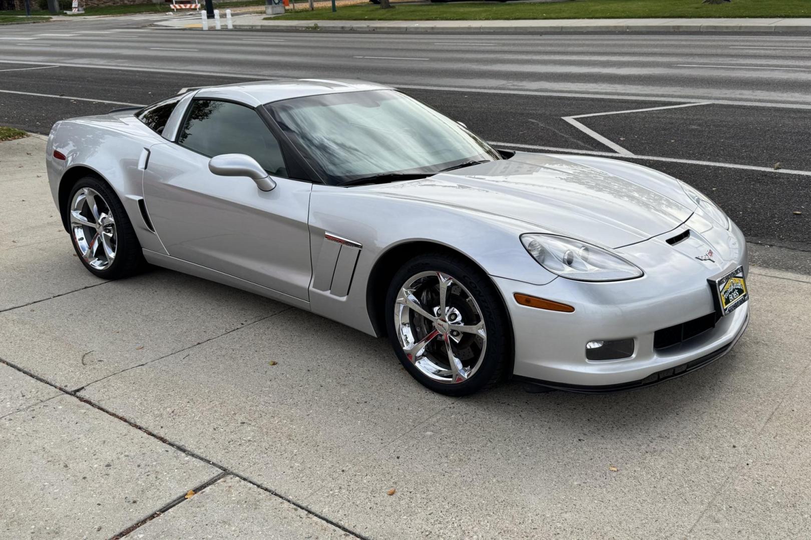2012 Blade Silver Metallic /Black Chevrolet Corvette 4LT Grand Sport (1G1YX2DW5C5) with an V8 6.2 liter engine, Automatic transmission, located at 2304 W. Main St., Boise, ID, 83702, (208) 342-7777, 43.622105, -116.218658 - Beautiful low mileage 4LT Grand Sport! Must See In Person! - Photo#21