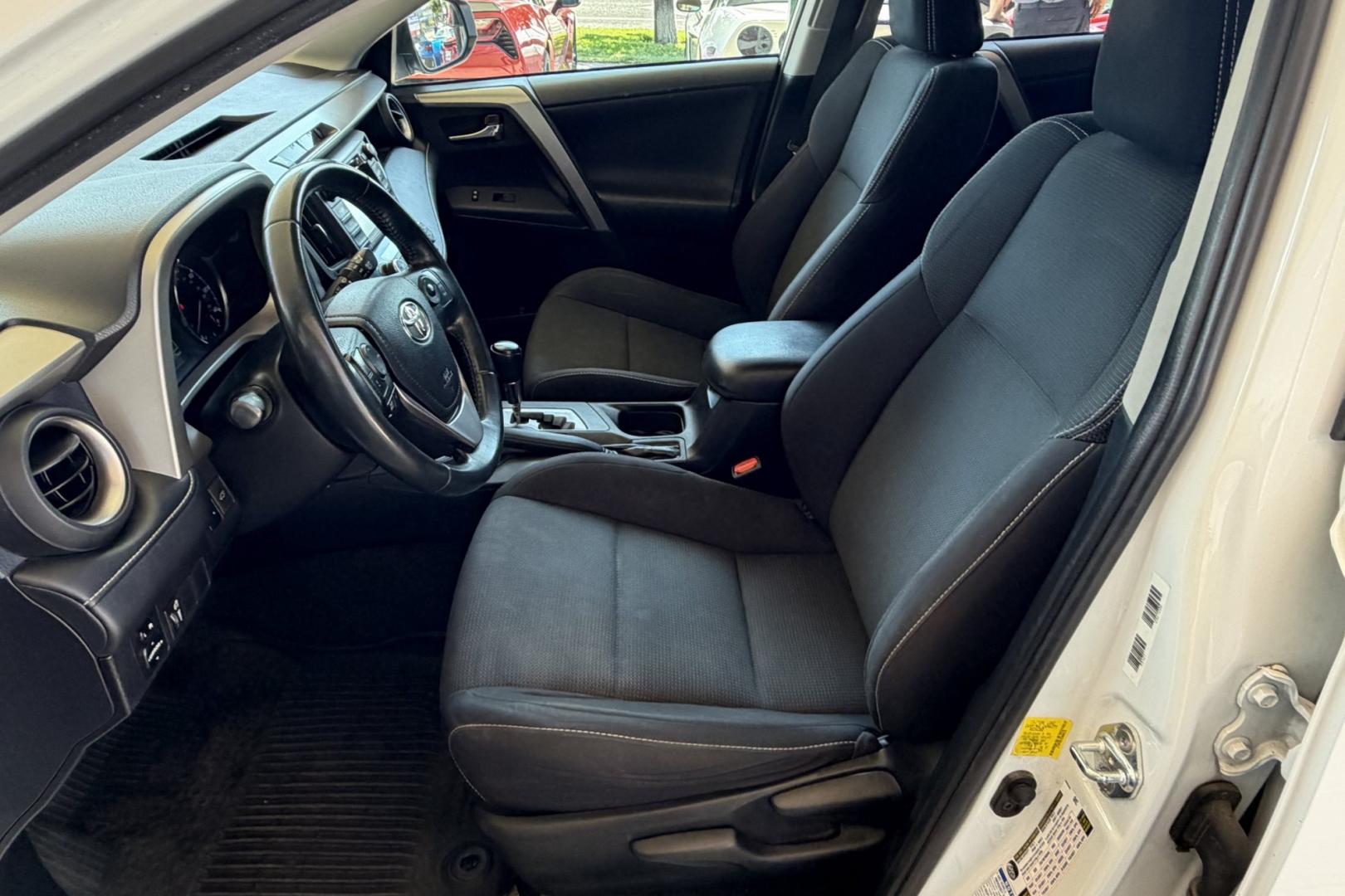 2016 Super White /Black Toyota RAV4 XLE (2T3RFREV3GW) with an 4 Cyl 2.5 Liter engine, Automatic transmission, located at 2304 W. Main St., Boise, ID, 83702, (208) 342-7777, 43.622105, -116.218658 - Sunroof! Clean And Ready To Go!- Photo#9