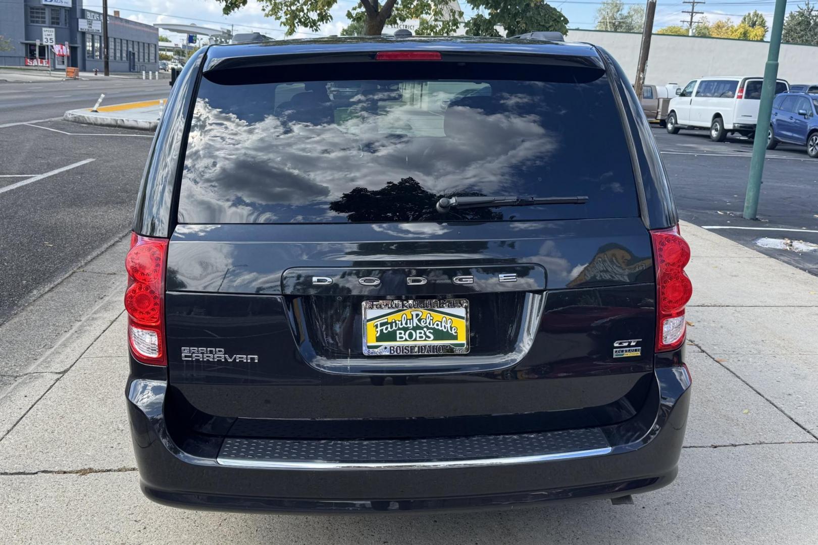 2017 Black /Black Dodge Grand Caravan GT (2C4RDGEG4HR) with an V6 3.6 Liter engine, Automatic transmission, located at 2304 W. Main St., Boise, ID, 83702, (208) 342-7777, 43.622105, -116.218658 - 4 Captains Chairs! Back Up Camera! Bring The Family! - Photo#1
