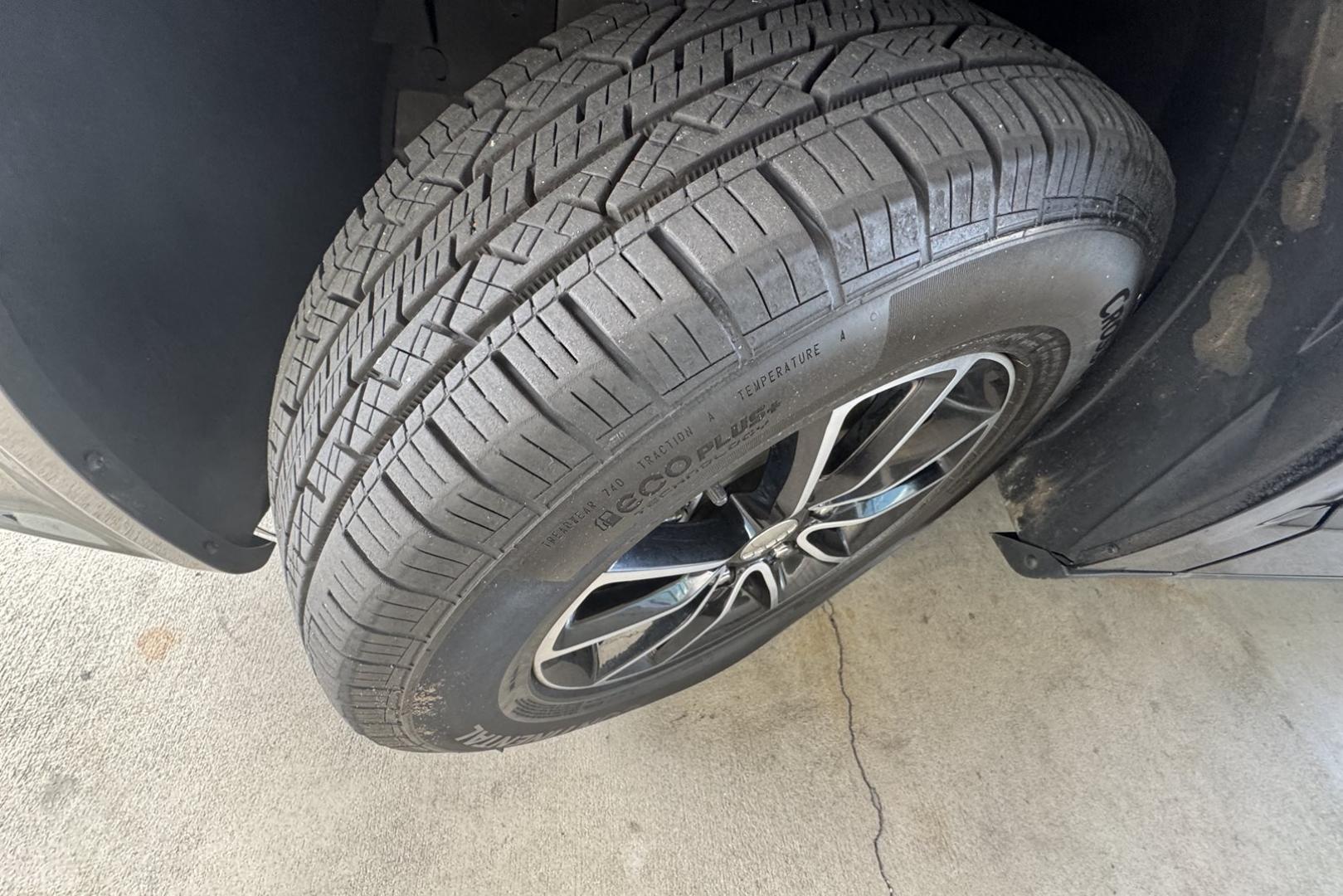 2017 Black /Black Dodge Grand Caravan GT (2C4RDGEG4HR) with an V6 3.6 Liter engine, Automatic transmission, located at 2304 W. Main St., Boise, ID, 83702, (208) 342-7777, 43.622105, -116.218658 - 4 Captains Chairs! Back Up Camera! Bring The Family! - Photo#16