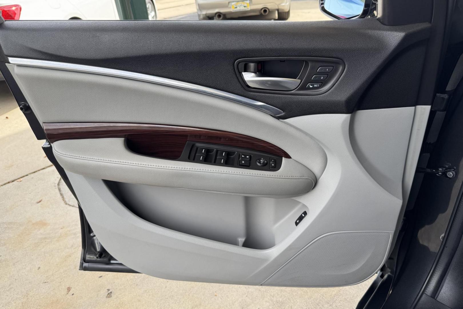 2015 Graphite Luster Metallic /Graystone Acura MDX SH-AWD (5FRYD4H29FB) with an V6 3.5 Liter engine, Automatic 6 Speed transmission, located at 2304 W. Main St., Boise, ID, 83702, (208) 342-7777, 43.622105, -116.218658 - 3rd Row Seating! Comfortable Ride! - Photo#6