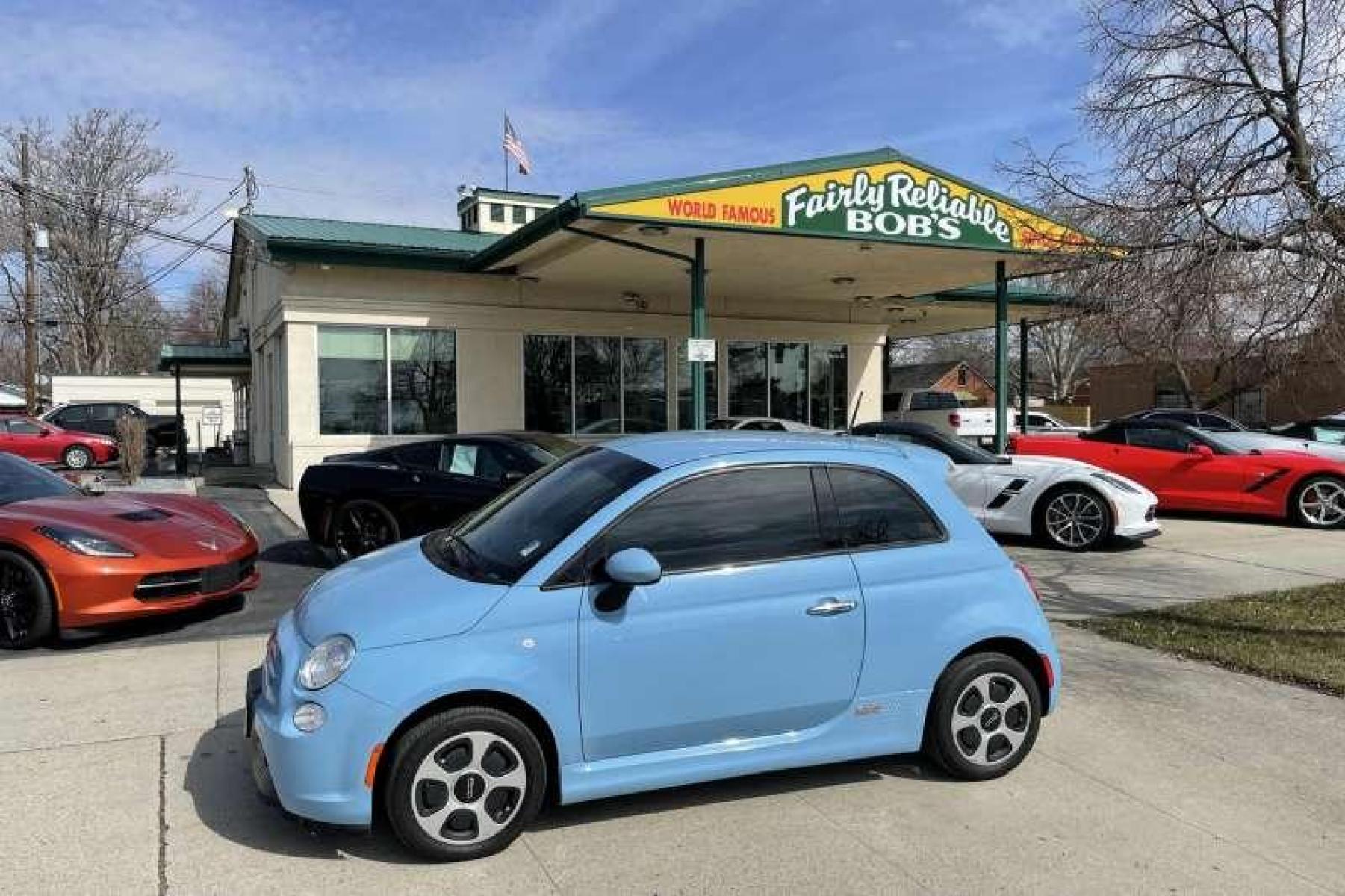 2015 Luce Blu /Black Fiat 500e (3C3CFFGE7FT) with an EV engine, Automatic transmission, located at 2304 W. Main St., Boise, ID, 83702, (208) 342-7777, 43.622105, -116.218658 - Ready to Go! Local Boise Dealership! - Photo #0
