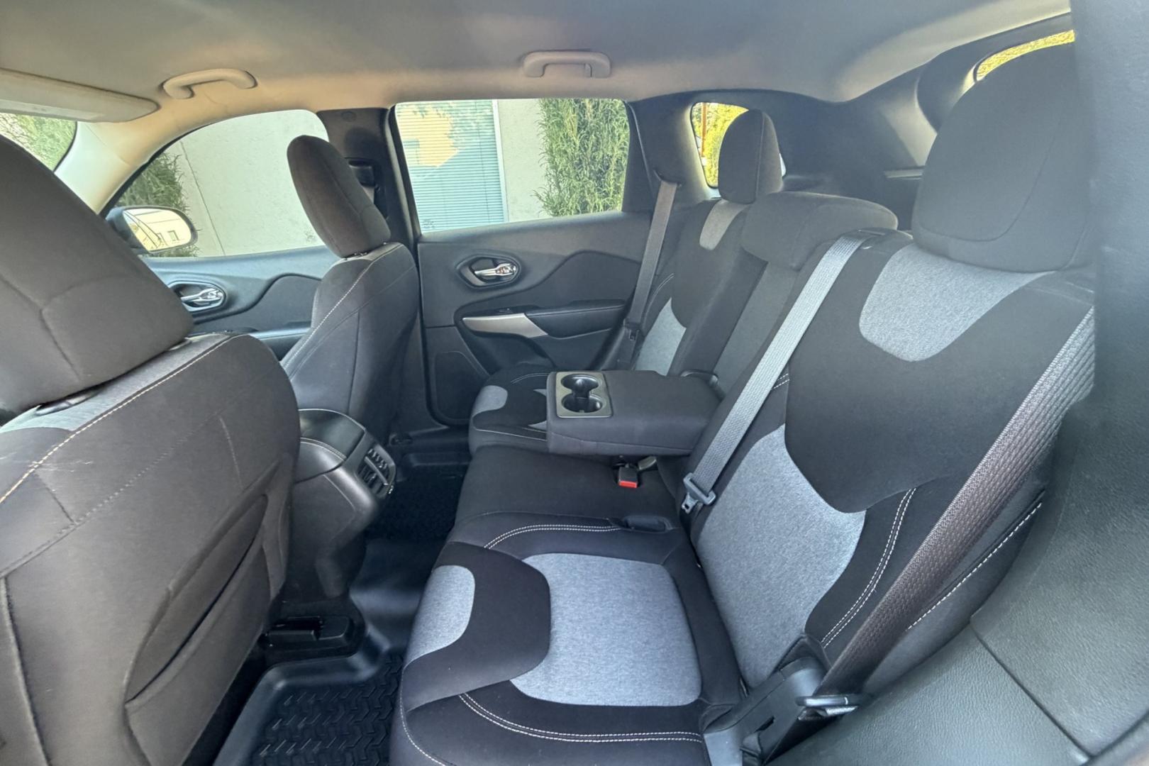 2017 Deep Cherry Red /Black Jeep Cherokee Sport (1C4PJMAB3HW) with an 4 Cyl 2.4 Liter engine, Automatic 9 Speed transmission, located at 2304 W. Main St., Boise, ID, 83702, (208) 342-7777, 43.622105, -116.218658 - Affordable 4x4!- Photo#15