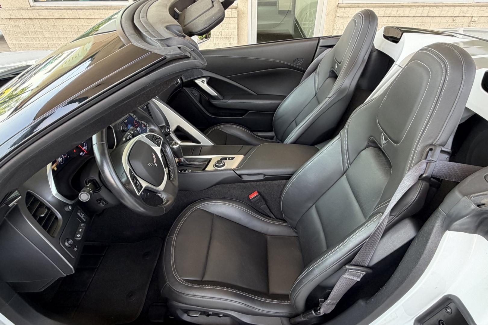 2015 Arctic White /Black Chevrolet Corvette Stingray 2LT Z51 (1G1YK3D70F5) with an V8 6.2 Liter engine, Automatic 8 Speed transmission, located at 2304 W. Main St., Boise, ID, 83702, (208) 342-7777, 43.622105, -116.218658 - 14k Miles! Gorgeous Z51 Convertible! New Tires Too!- Photo#11