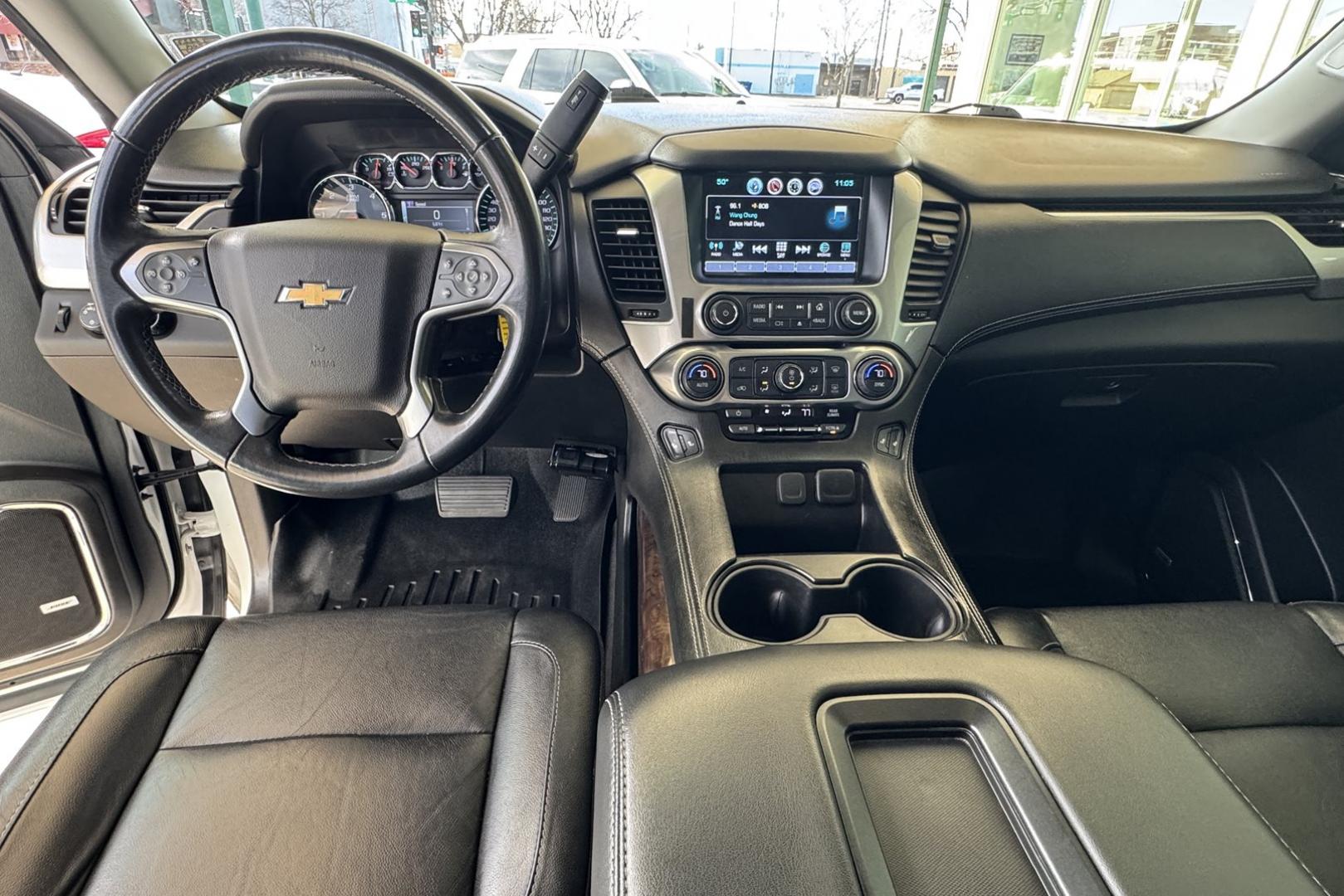 2019 Summit White /Black Chevrolet Tahoe LT (1GNSKBKC2KR) with an V8 5.3 Liter engine, Automatic 6 Speed transmission, located at 2304 W. Main St., Boise, ID, 83702, (208) 342-7777, 43.622105, -116.218658 - Third row seating! Clean SUV! - Photo#14