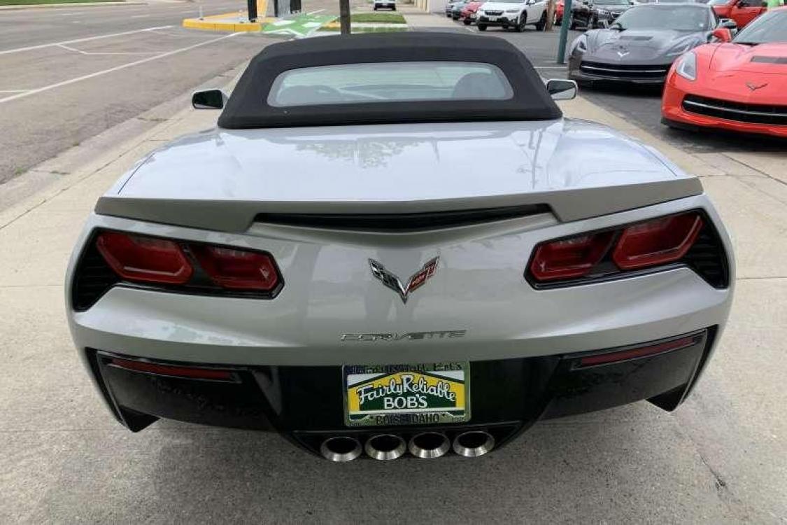 2015 Blade Silver Metallic /Gray Chevrolet Corvette Stingray 3LT Z51 Convertible (1G1YM3D73F5) with an V8 6.2 Liter engine, Automatic transmission, located at 2304 W. Main St., Boise, ID, 83702, (208) 342-7777, 43.622105, -116.218658 - Photo #3