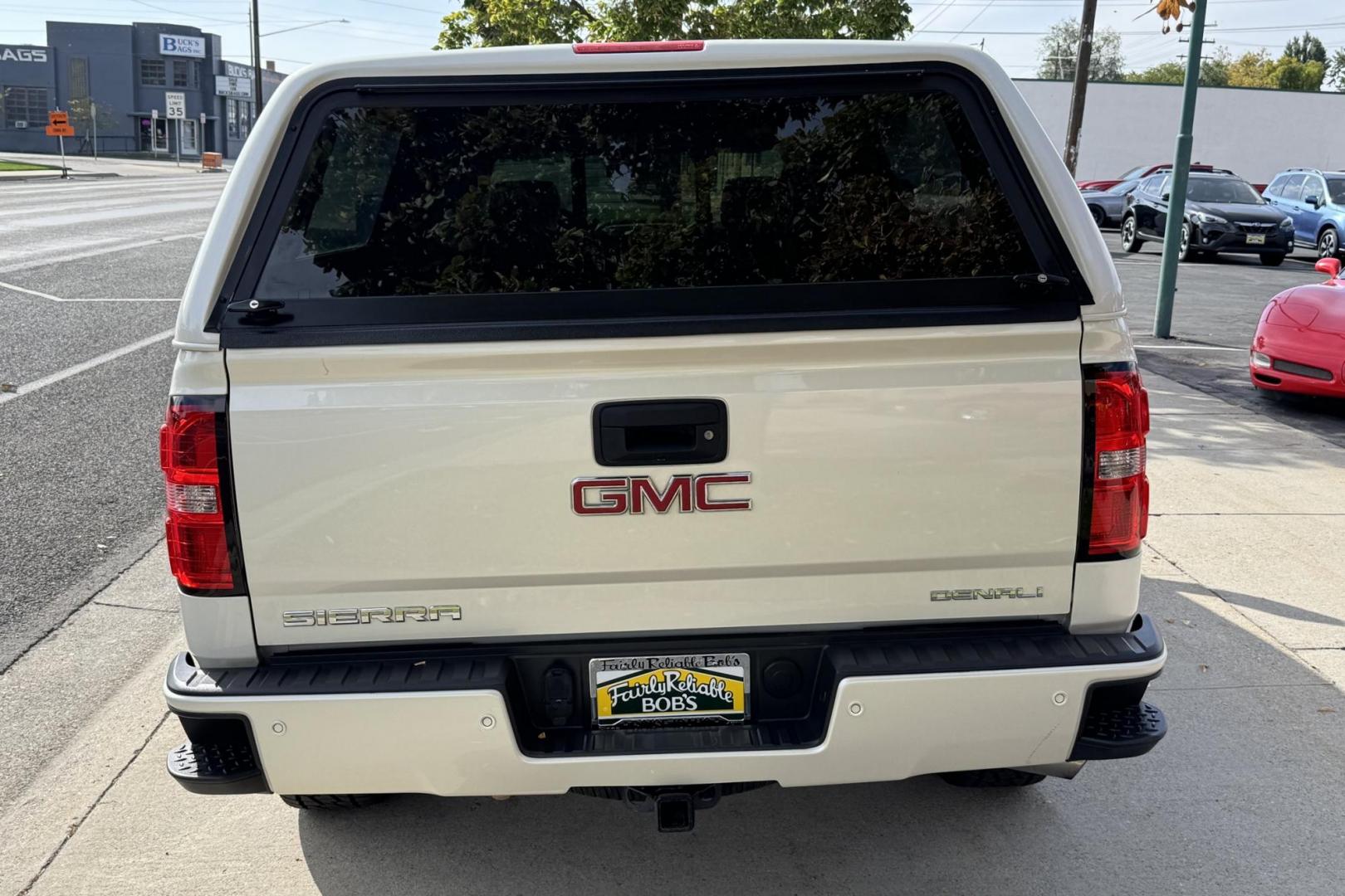 2014 White Diamond /Tan GMC Sierra Denali (3GTU2WEJ8EG) with an V8 6.2 Liter engine, Automatic 6 Speed transmission, located at 2304 W. Main St., Boise, ID, 83702, (208) 342-7777, 43.622105, -116.218658 - Stunning Truck! New Tires Too! - Photo#1