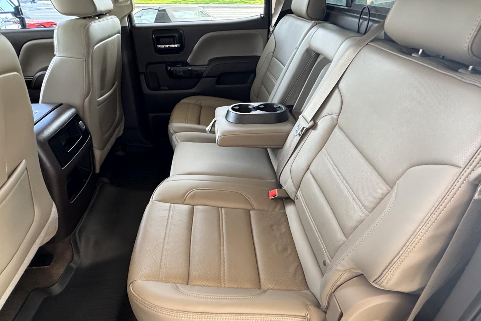 2014 White Diamond /Tan GMC Sierra Denali (3GTU2WEJ8EG) with an V8 6.2 Liter engine, Automatic 6 Speed transmission, located at 2304 W. Main St., Boise, ID, 83702, (208) 342-7777, 43.622105, -116.218658 - Stunning Truck! New Tires Too! - Photo#9