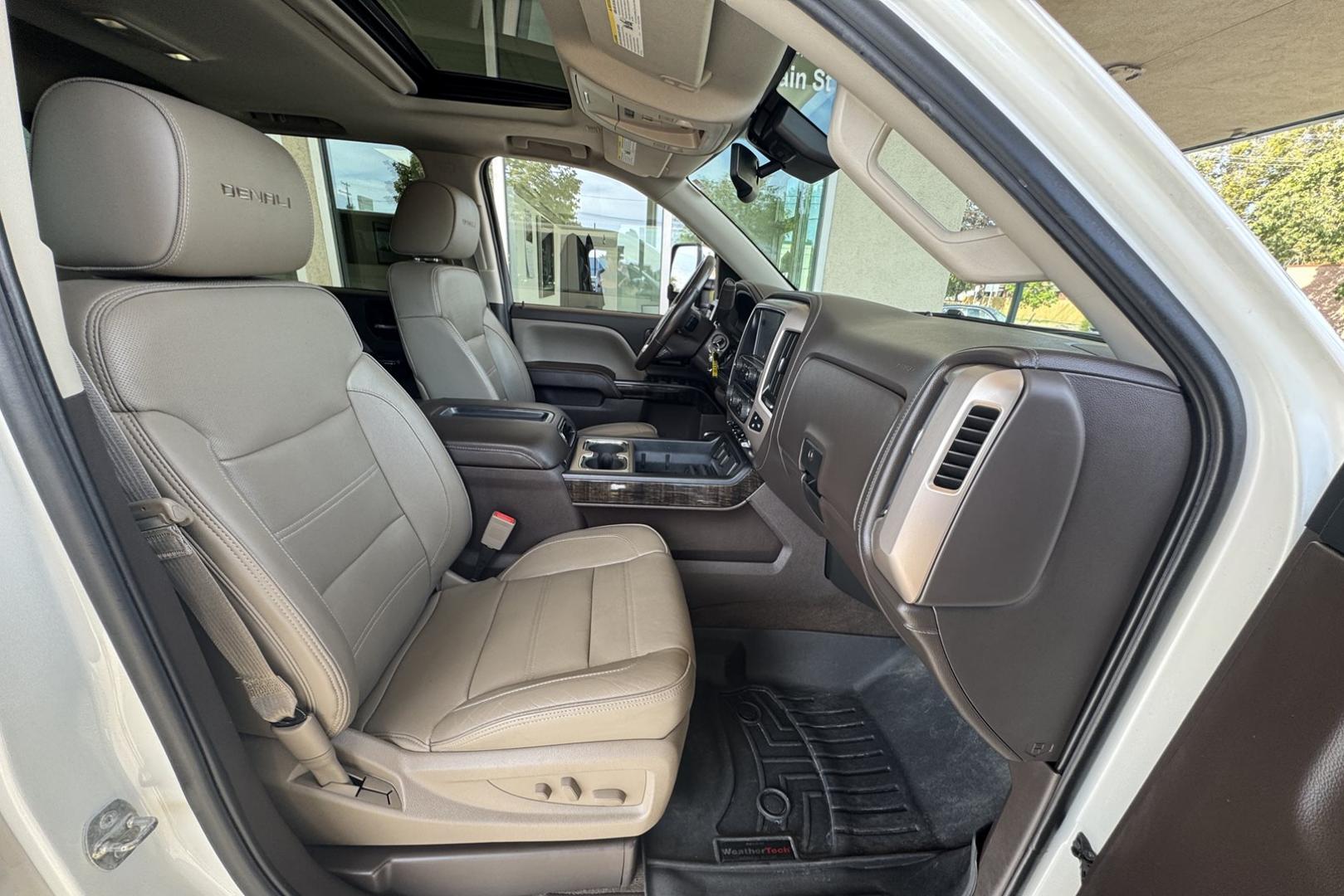 2014 White Diamond /Tan GMC Sierra Denali (3GTU2WEJ8EG) with an V8 6.2 Liter engine, Automatic 6 Speed transmission, located at 2304 W. Main St., Boise, ID, 83702, (208) 342-7777, 43.622105, -116.218658 - Stunning Truck! New Tires Too! - Photo#18