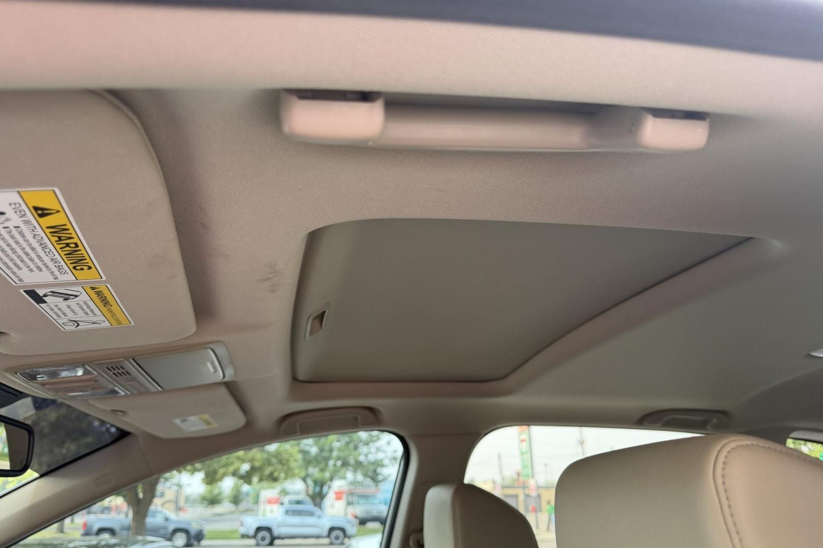2018 White Diamond Pearl /Tan Honda CR-V Touring (2HKRW2H93JH) with an 4 Cyl 1.5 liter Turbo-Charged engine, Automatic transmission, located at 2304 W. Main St., Boise, ID, 83702, (208) 342-7777, 43.622105, -116.218658 - Highly Optioned And Clean!- Photo#11