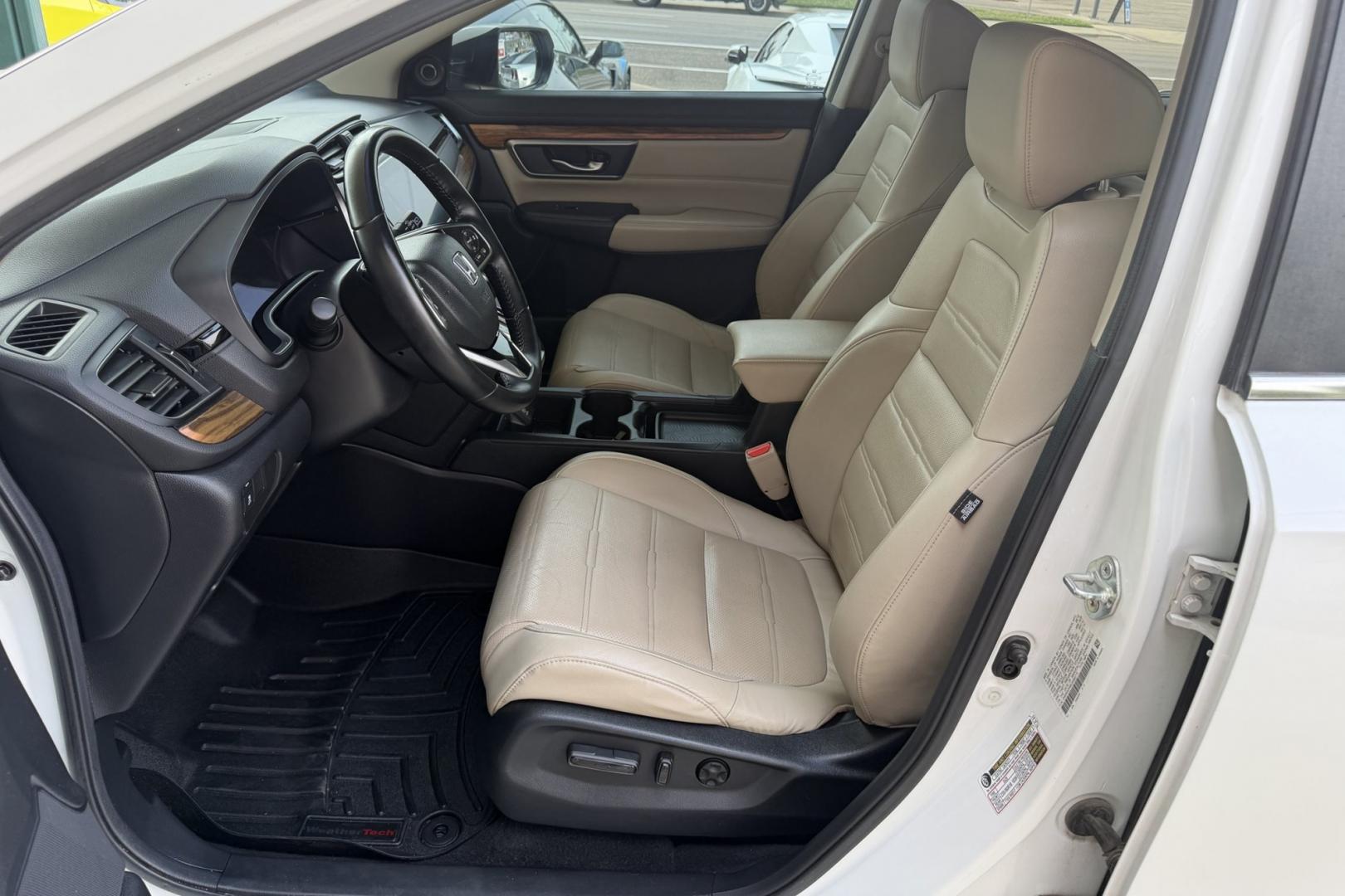 2018 White Diamond Pearl /Tan Honda CR-V Touring (2HKRW2H93JH) with an 4 Cyl 1.5 liter Turbo-Charged engine, Automatic transmission, located at 2304 W. Main St., Boise, ID, 83702, (208) 342-7777, 43.622105, -116.218658 - Highly Optioned And Clean!- Photo#13