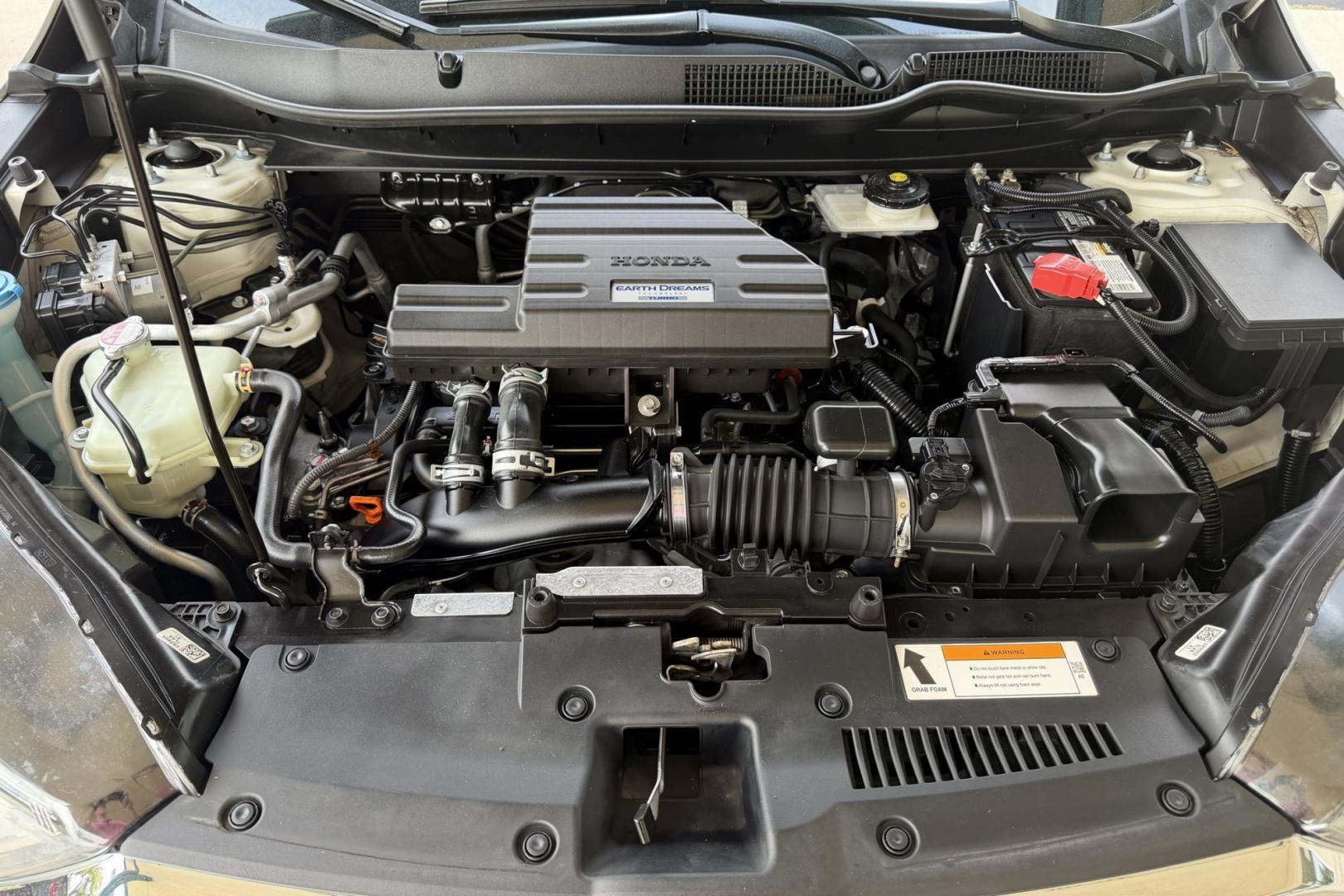 2018 White Diamond Pearl /Tan Honda CR-V Touring (2HKRW2H93JH) with an 4 Cyl 1.5 liter Turbo-Charged engine, Automatic transmission, located at 2304 W. Main St., Boise, ID, 83702, (208) 342-7777, 43.622105, -116.218658 - Highly Optioned And Clean!- Photo#19
