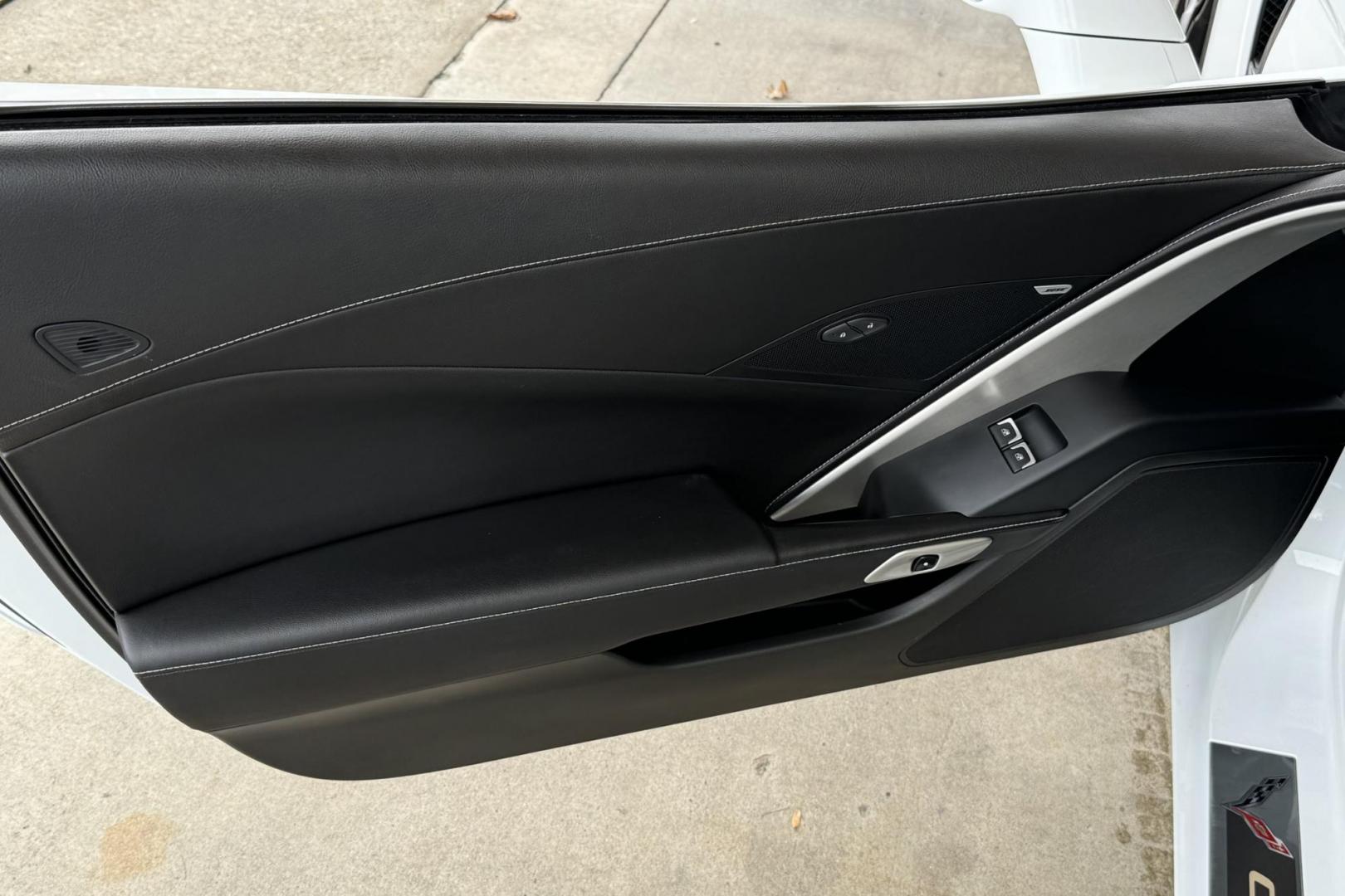 2016 Arctic White /Black Chevrolet Corvette Stingray Coupe (1G1YB2D76G5) with an V8 6.2 liter engine, Automatic 8 Speed transmission, located at 2304 W. Main St., Boise, ID, 83702, (208) 342-7777, 43.622105, -116.218658 - Low miles! Lots of fun! - Photo#6