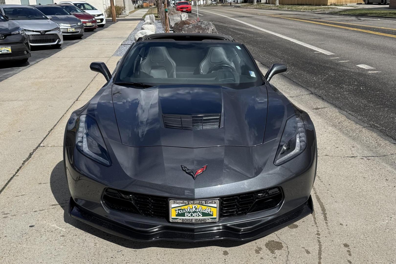 2017 Watkins Glen Gray Metallic /Black Chevrolet Corvette Grand Sport 2LT (1G1YY2D77H5) with an V8 6.2 Liter engine, Automatic 8 Speed transmission, located at 2304 W. Main St., Boise, ID, 83702, (208) 342-7777, 43.622105, -116.218658 - Very low miles! Beautiful Grand Sport Coupe! - Photo#4