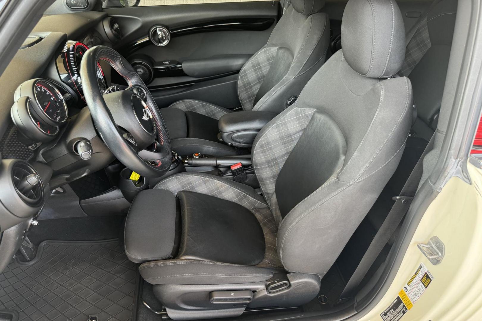 2017 Pepper White /Black MINI Cooper S John Cooper Works (WMWXM9C53HT) with an 4 Cyl 2.0 Liter Turbo engine, Automatic transmission, located at 2304 W. Main St., Boise, ID, 83702, (208) 342-7777, 43.622105, -116.218658 - Specially designed for the performance oriented sports car lover! A blast to drive! - Photo#9