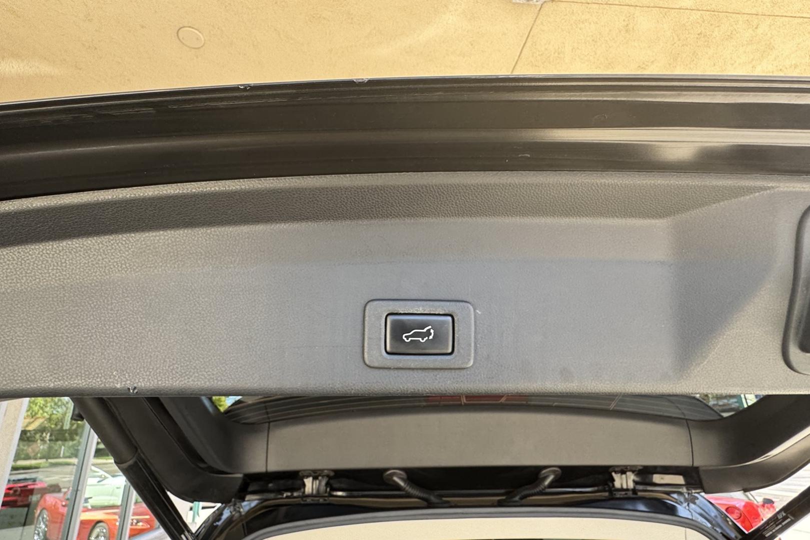 2019 Black /Black Subaru Ascent 2.5i Premium (4S4WMAHD6K3) with an H4 2.5 Liter Turbo engine, Automatic transmission, located at 2304 W. Main St., Boise, ID, 83702, (208) 342-7777, 43.622105, -116.218658 - Eyesight Package! 4 Captains Chairs! - Photo#26
