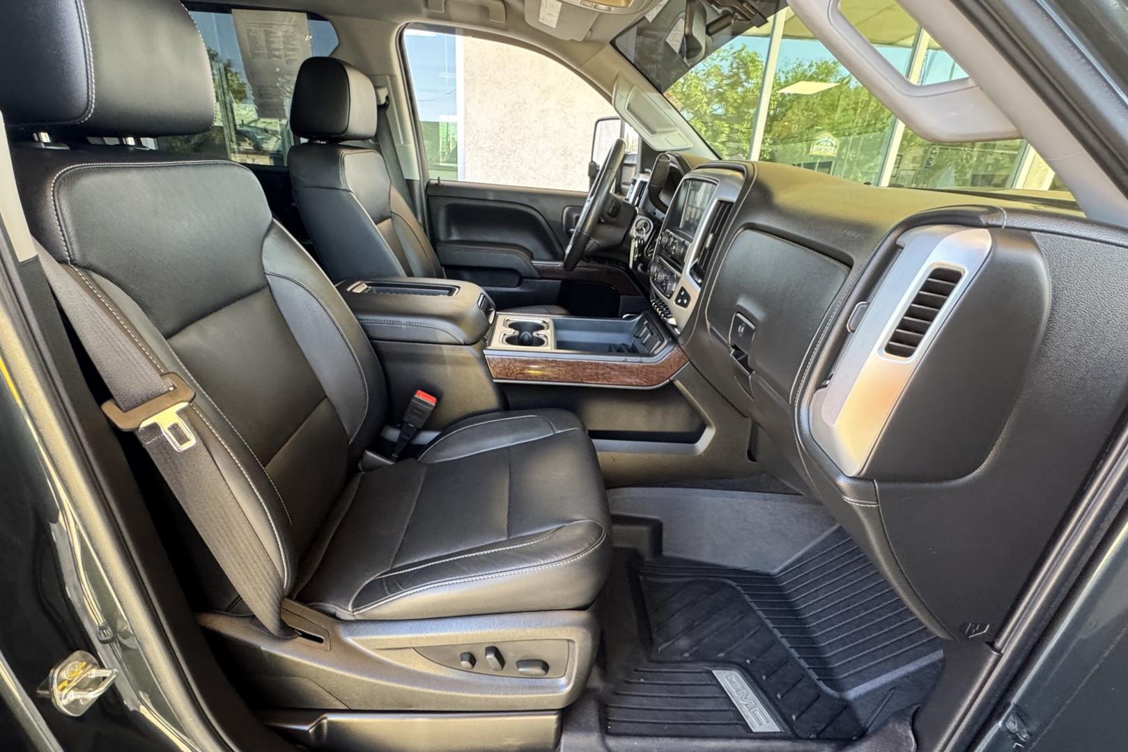 2018 Dark Slate Metallic /Black GMC Sierra 2500HD SLT (1GT12TEY5JF) with an V8 6.6 Liter Turbo Diesel engine, Automatic 6 Speed With Overdrive Allison transmission, located at 2304 W. Main St., Boise, ID, 83702, (208) 342-7777, 43.622105, -116.218658 - Low miles! Sharp Truck! - Photo#16