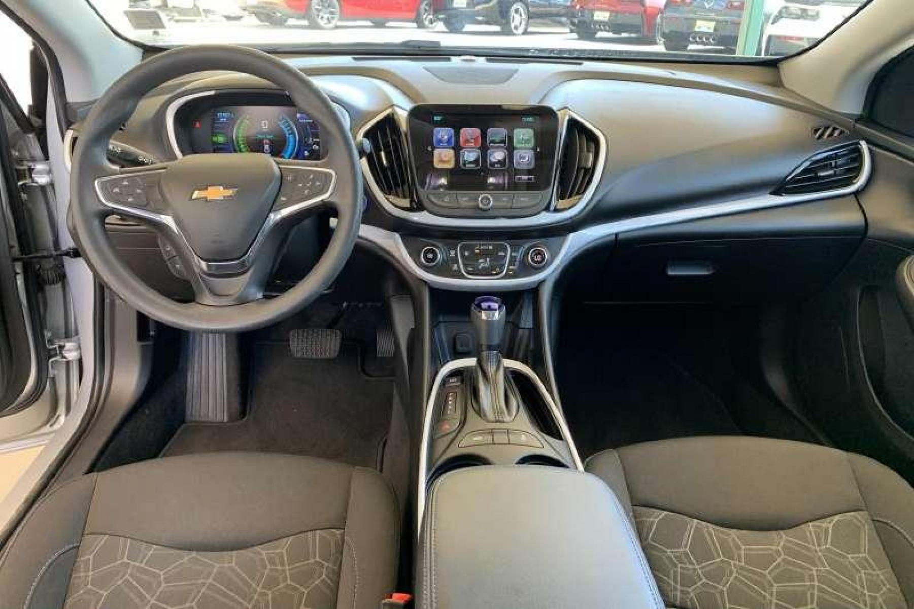 2018 Quicksilver Metallic /Black Chevrolet Volt LT (1G1RC6S56JU) with an 4 Cyl 1.5 Liter Hybrid engine, Automatic transmission, located at 2304 W. Main St., Boise, ID, 83702, (208) 342-7777, 43.622105, -116.218658 - Financing Available O.A.C. Local Boise Dealer. - Photo #7