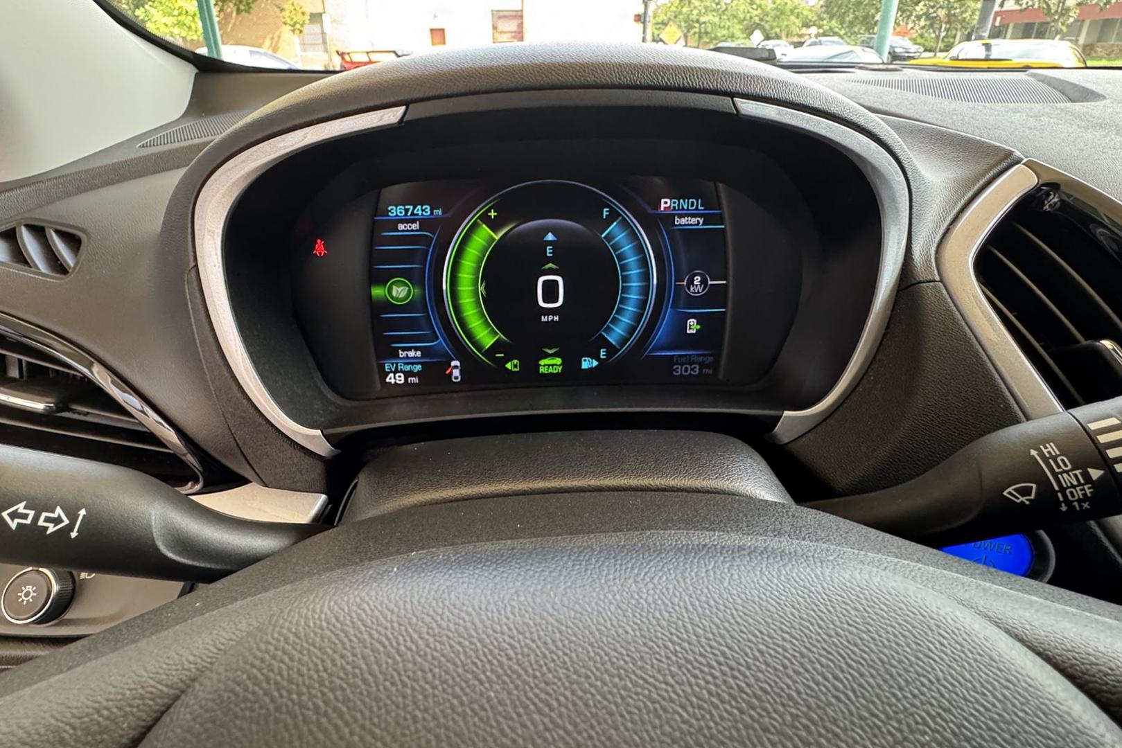 2018 Quicksilver Metallic /Black Chevrolet Volt LT (1G1RC6S56JU) with an RANGE EXTENDER, 1.5L VARIABLE VALVE TIMING, DI, DOHC 4-CYLINDER engine, Electric drive extended range, (149hp [111 kW] 294 transmission, located at 2304 W. Main St., Boise, ID, 83702, (208) 342-7777, 43.622105, -116.218658 - Great Combination Of Fuel Economy And Range! - Photo#11