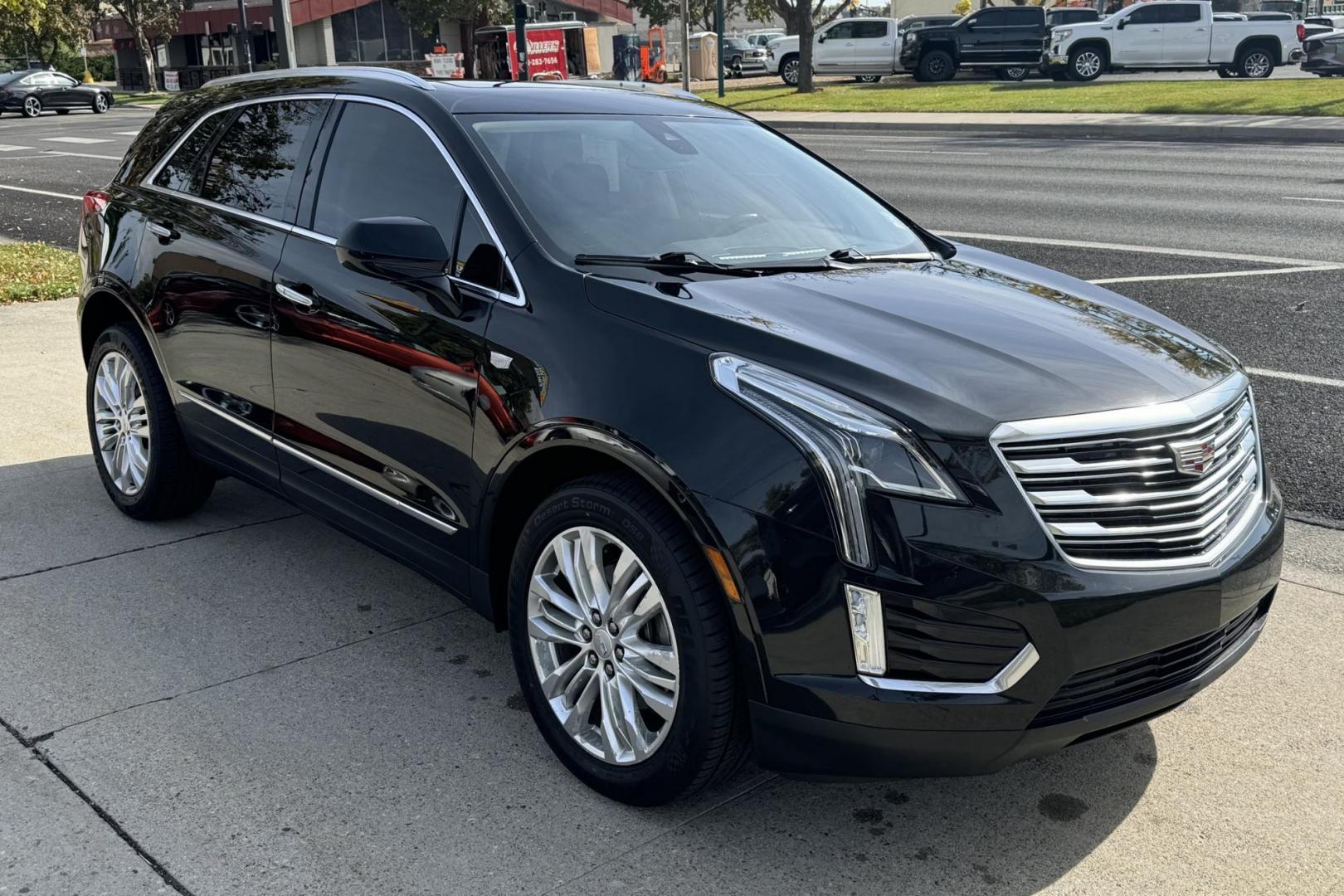 2019 Black /Black Cadillac XT5 Premium Luxury (1GYKNFRSXKZ) with an V6 3.6 Liter engine, Automatic 8 Speed transmission, located at 2304 W. Main St., Boise, ID, 83702, (208) 342-7777, 43.622105, -116.218658 - Financing Available O.A.C. - Photo#2