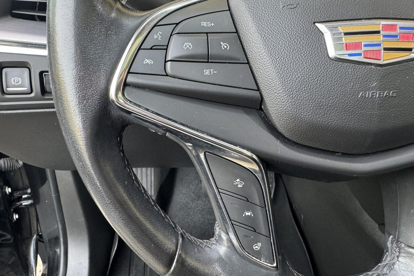 2019 Black /Black Cadillac XT5 Premium Luxury (1GYKNFRSXKZ) with an V6 3.6 Liter engine, Automatic 8 Speed transmission, located at 2304 W. Main St., Boise, ID, 83702, (208) 342-7777, 43.622105, -116.218658 - Financing Available O.A.C. - Photo#8