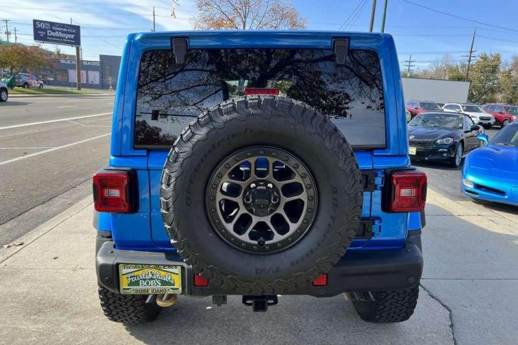 2022 Hydro Blue /Black Jeep Wrangler Unlimited Rubicon 392 (1C4JJXSJ0NW) with an V8 6.4 Liter HEMI engine, Automatic transmission, located at 2304 W. Main St., Boise, ID, 83702, (208) 342-7777, 43.622105, -116.218658 - Photo #3