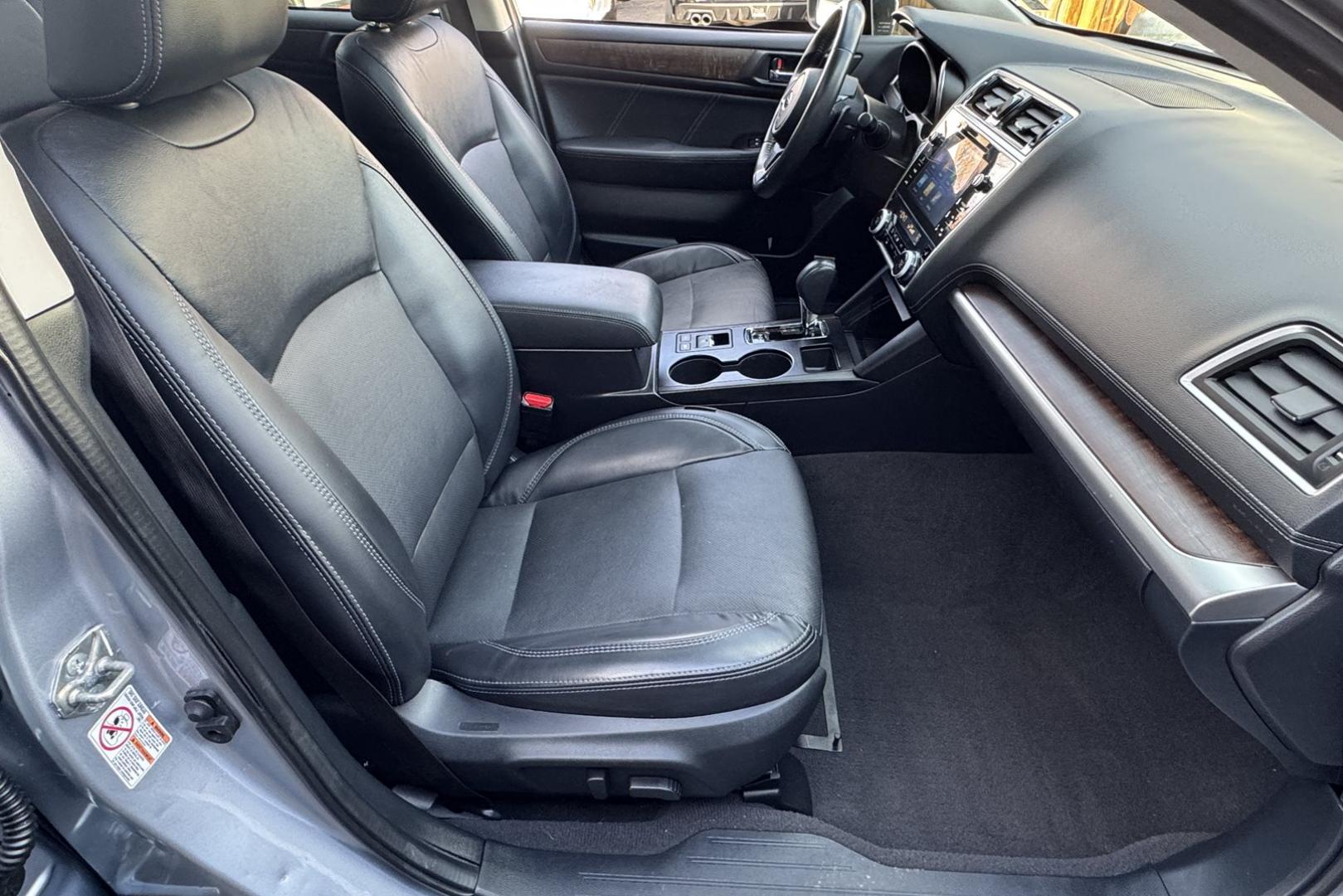 2018 Ice Silver Metallic /Black Subaru Outback 2.5i Limited (4S4BSAKC1J3) with an H4 2.5 Liter engine, Automatic transmission, located at 2304 W. Main St., Boise, ID, 83702, (208) 342-7777, 43.622105, -116.218658 - Photo#20