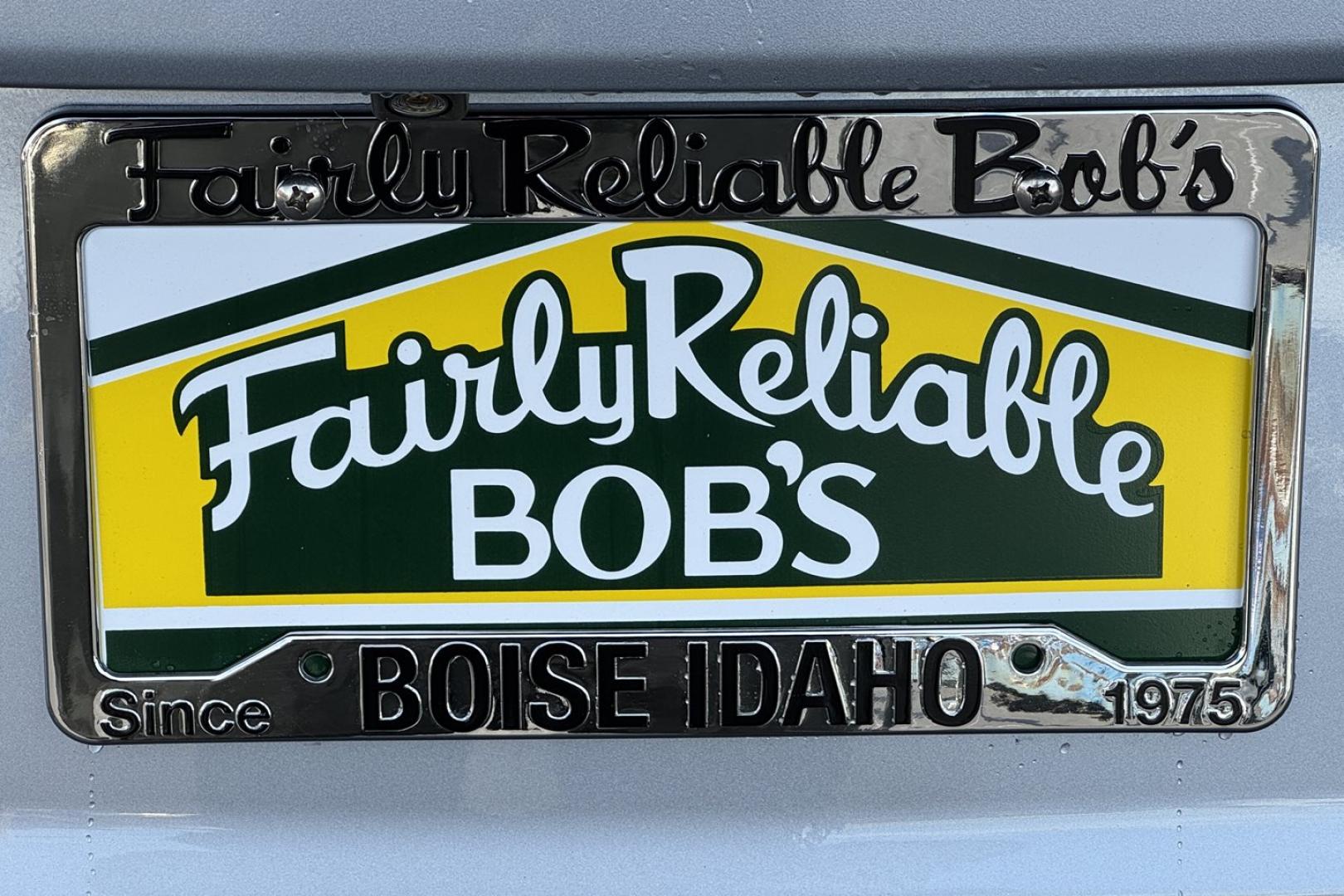 2018 Ice Silver Metallic /Black Subaru Outback 2.5i Limited (4S4BSAKC1J3) with an H4 2.5 Liter engine, Automatic transmission, located at 2304 W. Main St., Boise, ID, 83702, (208) 342-7777, 43.622105, -116.218658 - Photo#24