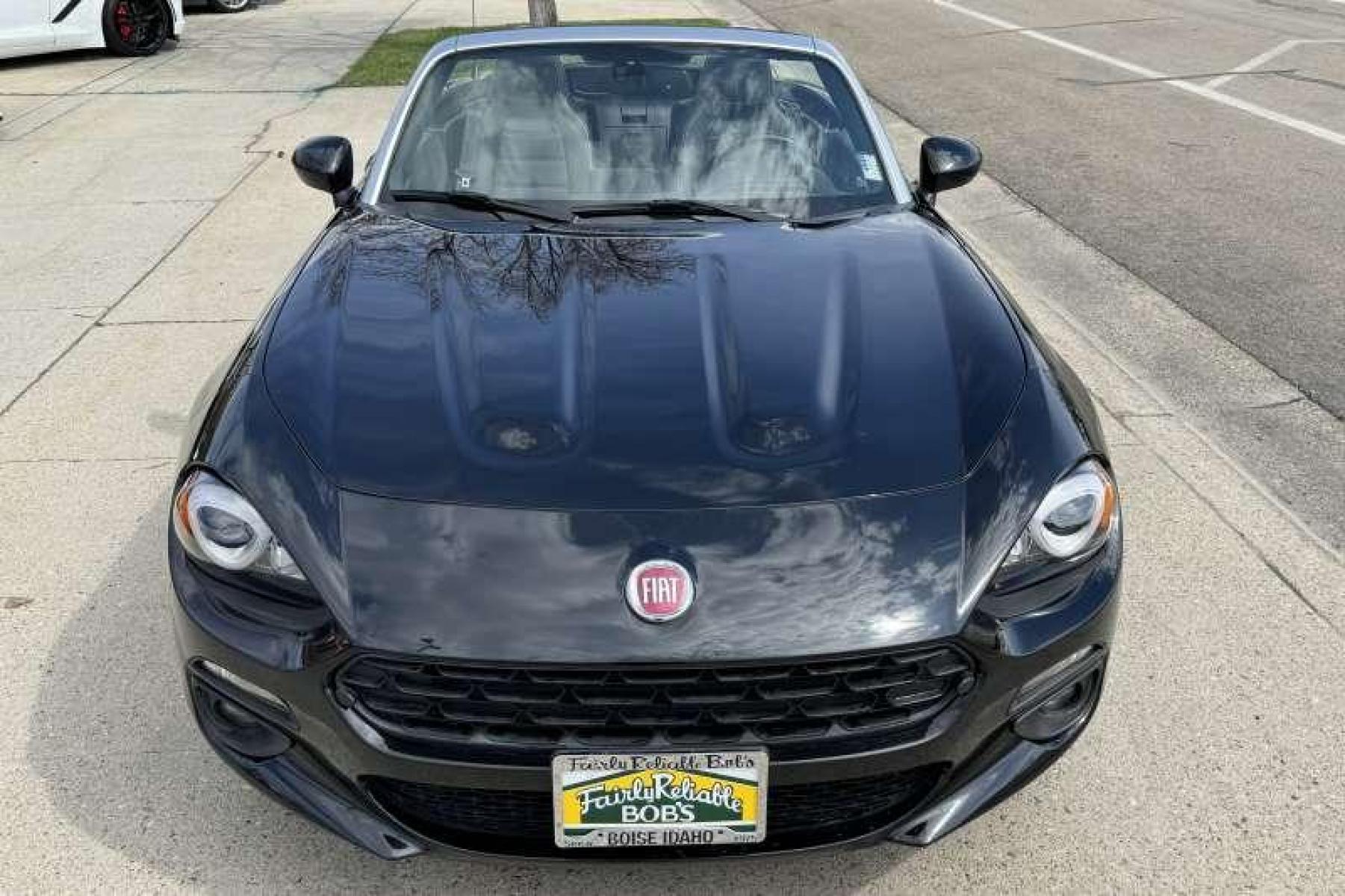 2017 Black /Black Fiat 124 Spider Lusso (JC1NFAEK0H0) with an 4 Cyl 1.4L engine, Automatic transmission, located at 2304 W. Main St., Boise, ID, 83702, (208) 342-7777, 43.622105, -116.218658 - Photo #3