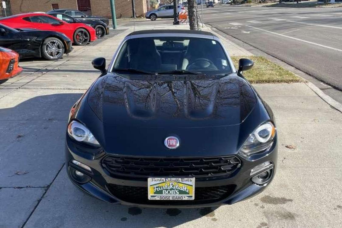 2017 Black /Black Fiat 124 Spider Lusso Convertible (JC1NFAEK0H0) with an 4 Cyl 1.4 Liter Turbo engine, Automatic transmission, located at 2304 W. Main St., Boise, ID, 83702, (208) 342-7777, 43.622105, -116.218658 - Photo #1