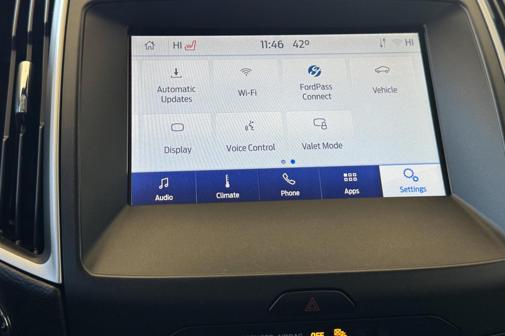 2020 Ingot Silver /Black Ford Edge SEL (2FMPK4J90LB) with an 4 Cyl 2.0 Liter Turbo engine, Automatic 8 Speed transmission, located at 2304 W. Main St., Boise, ID, 83702, (208) 342-7777, 43.622105, -116.218658 - All Wheel Drive! Heated Seats! Extra Safety Features Too! - Photo#6