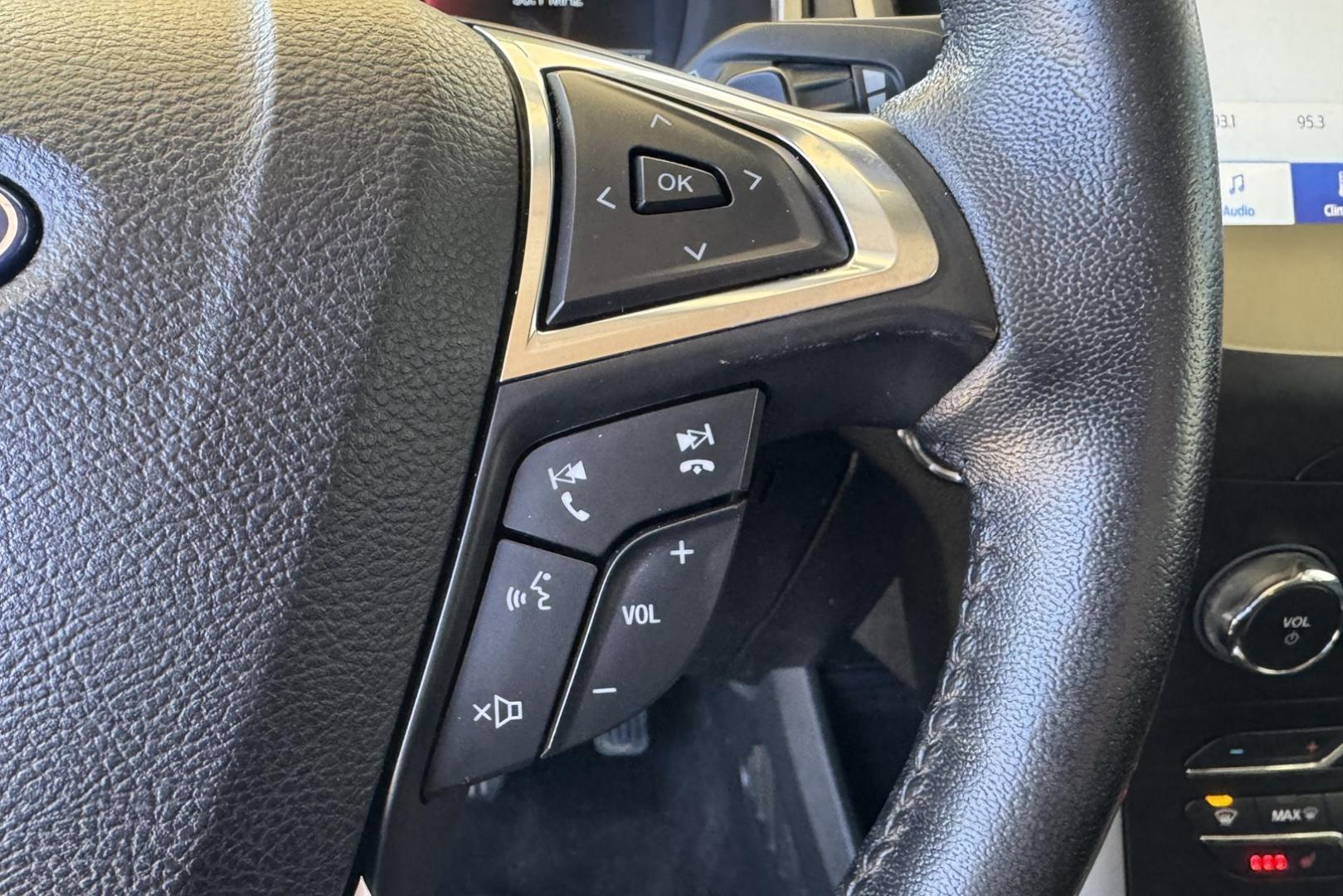 2020 Ingot Silver /Black Ford Edge SEL (2FMPK4J90LB) with an 4 Cyl 2.0 Liter Turbo engine, Automatic 8 Speed transmission, located at 2304 W. Main St., Boise, ID, 83702, (208) 342-7777, 43.622105, -116.218658 - All Wheel Drive! Heated Seats! Extra Safety Features Too! - Photo#10