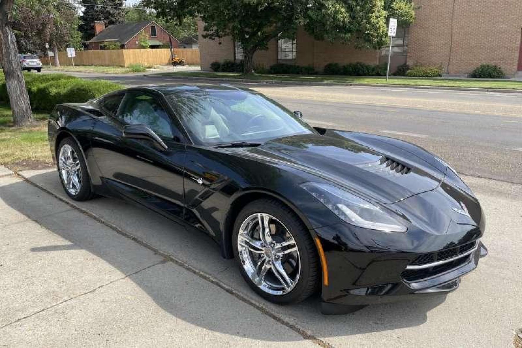 2016 Black /Gray Chevrolet Corvette Stingray Coupe (1G1YB2D78G5) with an V8 6.2 liter engine, Automatic transmission, located at 2304 W. Main St., Boise, ID, 83702, (208) 342-7777, 43.622105, -116.218658 - Under 5k miles! Ready to go! - Photo #2
