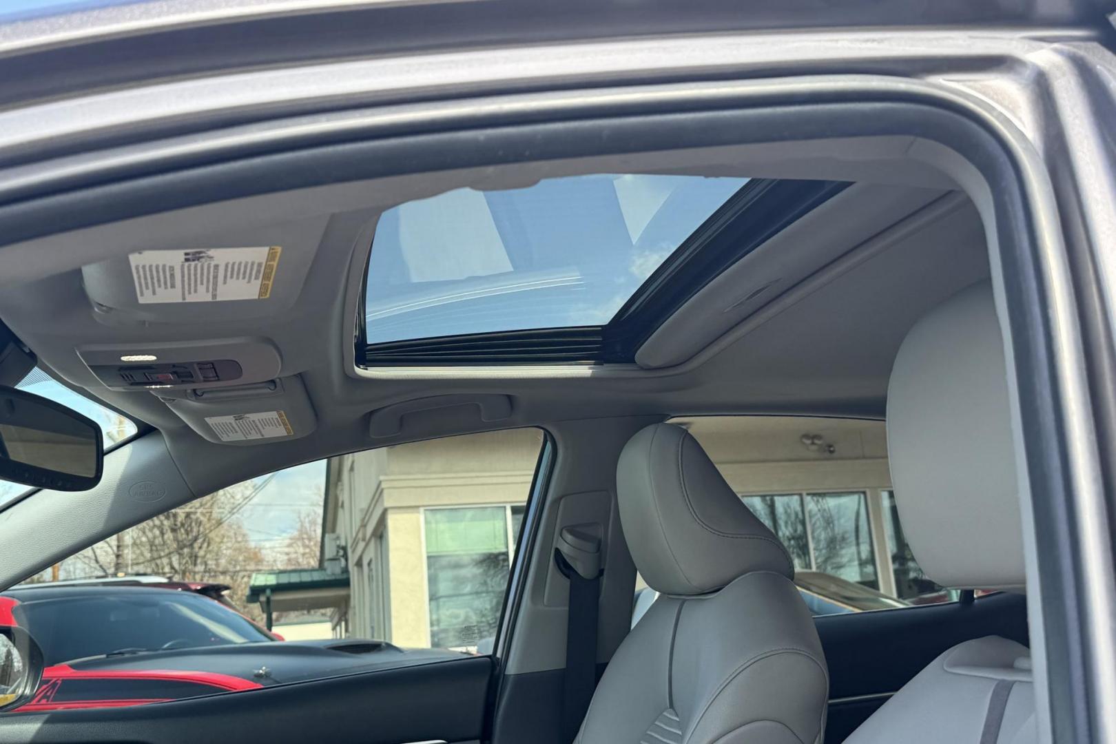 2021 Predawn Gray Mica /Gray Toyota Camry Hybrid SE (4T1S31AK7MU) with an 4 Cyl 2.5 Liter Hybrid engine, Automatic transmission, located at 2304 W. Main St., Boise, ID, 83702, (208) 342-7777, 43.622105, -116.218658 - Great Option! Great Cars! - Photo#7