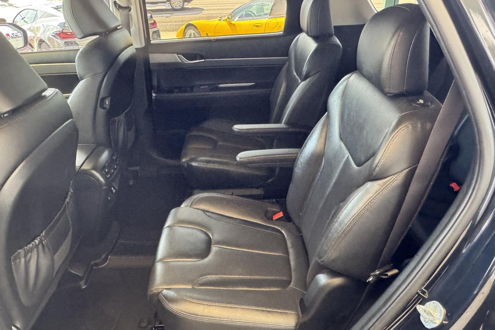 2021 Black /Black Hyundai Palisade SEL (KM8R4DHE4MU) with an V6 3.8 Liter engine, Automatic 8 Speed transmission, located at 2304 W. Main St., Boise, ID, 83702, (208) 342-7777, 43.622105, -116.218658 - Photo#14