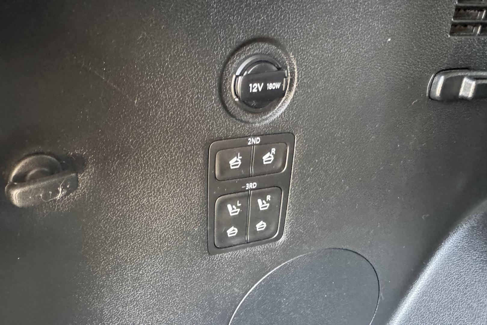 2021 Black /Black Hyundai Palisade SEL (KM8R4DHE4MU) with an V6 3.8 Liter engine, Automatic 8 Speed transmission, located at 2304 W. Main St., Boise, ID, 83702, (208) 342-7777, 43.622105, -116.218658 - Photo#22
