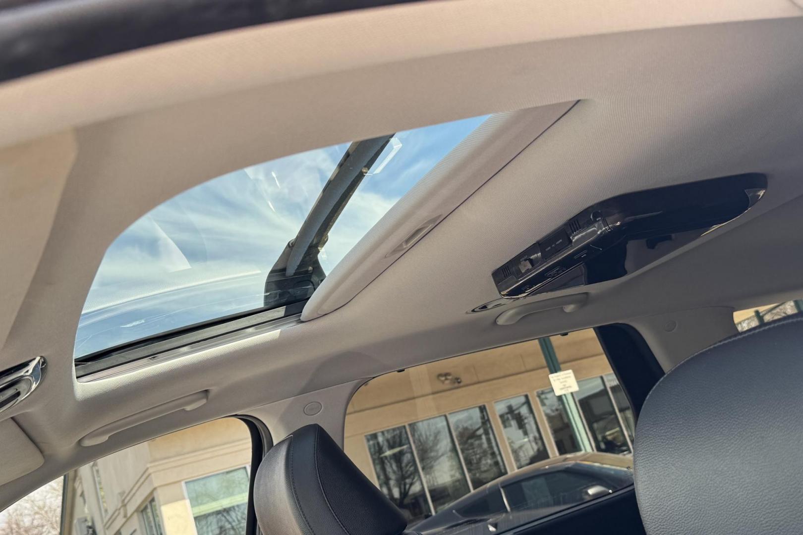 2021 Black /Black Hyundai Palisade SEL (KM8R4DHE4MU) with an V6 3.8 Liter engine, Automatic 8 Speed transmission, located at 2304 W. Main St., Boise, ID, 83702, (208) 342-7777, 43.622105, -116.218658 - Photo#4