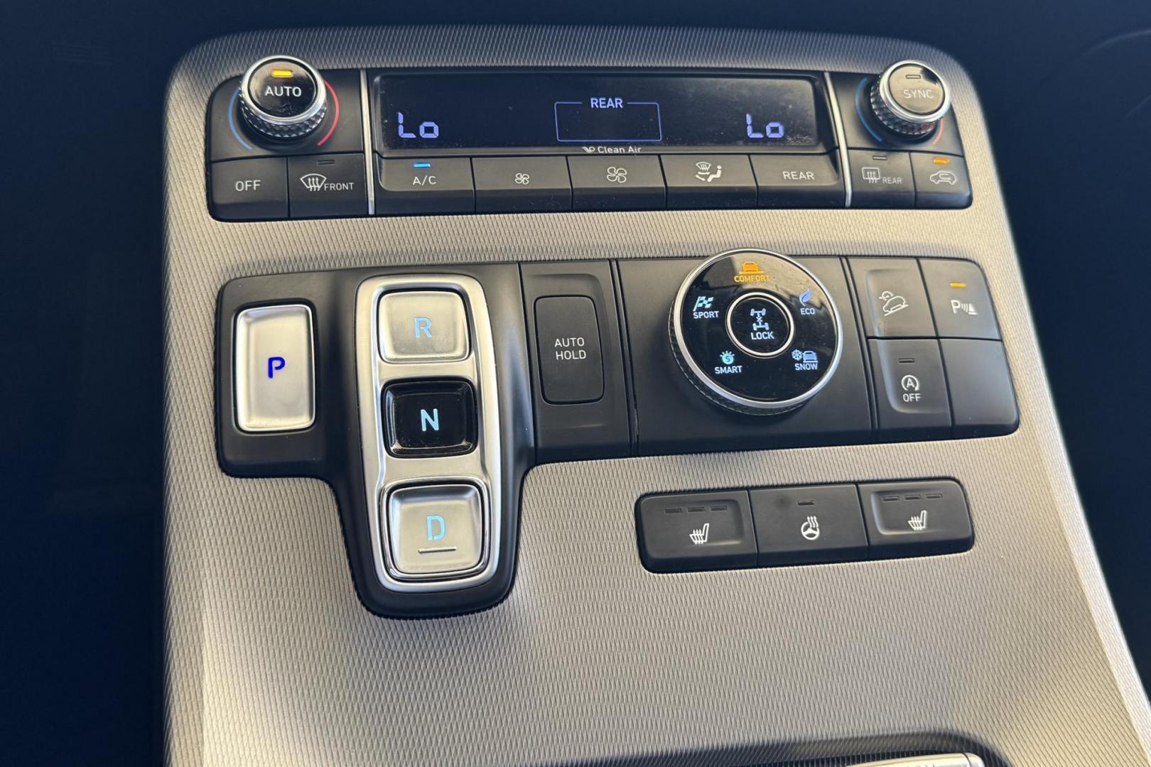 2021 Black /Black Hyundai Palisade SEL (KM8R4DHE4MU) with an V6 3.8 Liter engine, Automatic 8 Speed transmission, located at 2304 W. Main St., Boise, ID, 83702, (208) 342-7777, 43.622105, -116.218658 - Photo#6