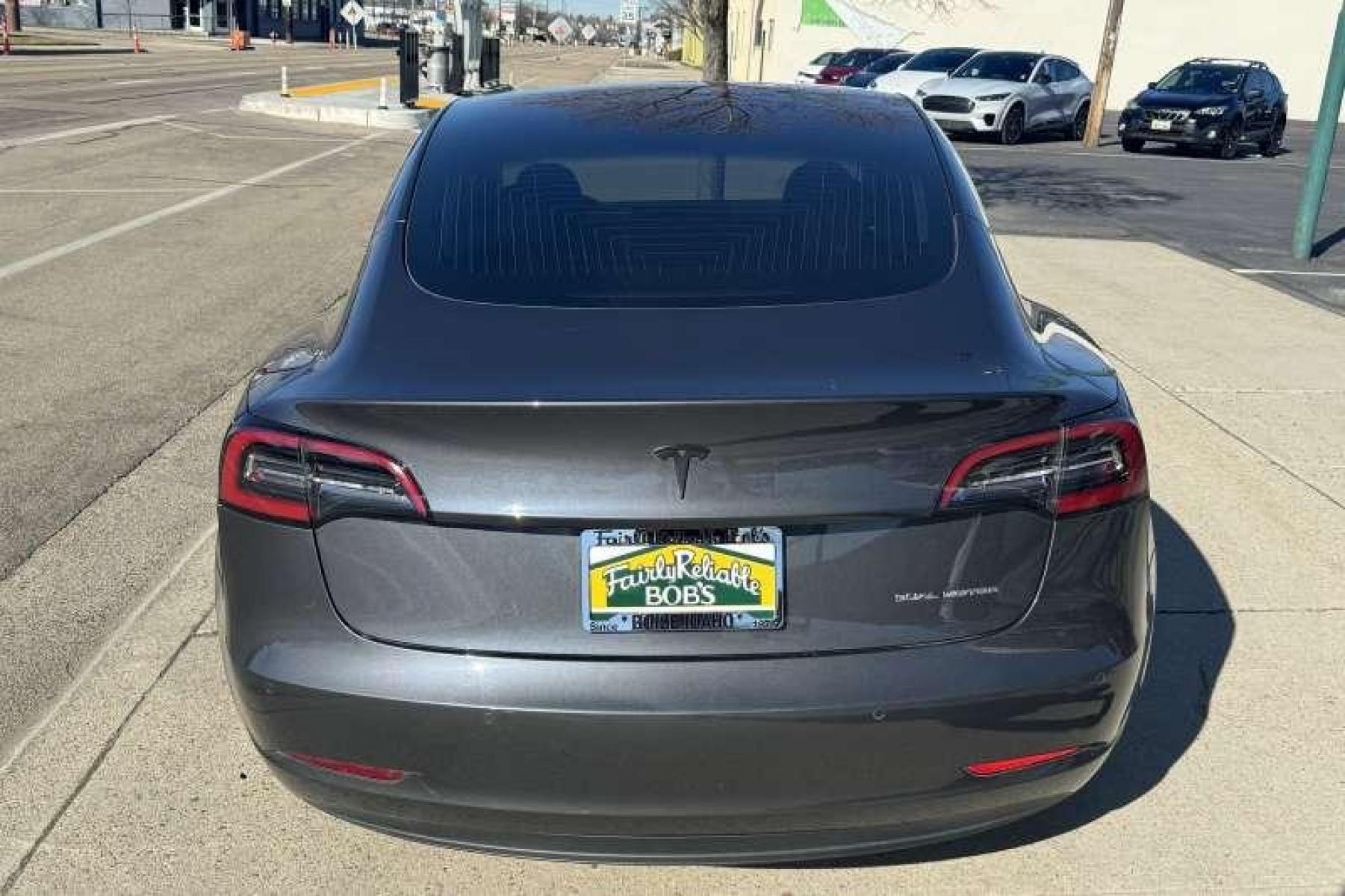2019 Midnight Silver Metallic /Black Tesla Model 3 Long Range AWD (5YJ3E1EB9KF) with an EV engine, Automatic transmission, located at 2304 W. Main St., Boise, ID, 83702, (208) 342-7777, 43.622105, -116.218658 - Photo #1