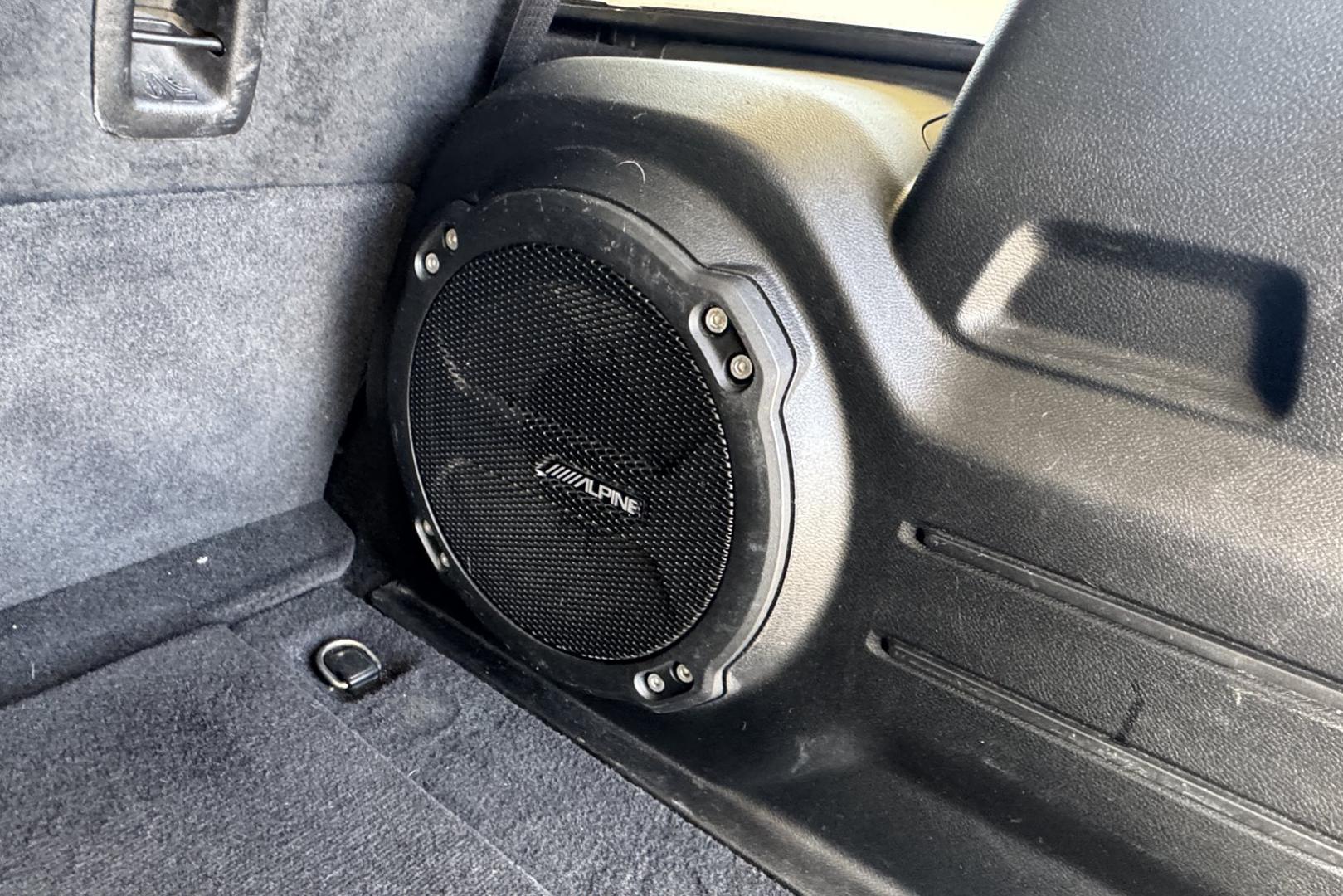 2019 Granite Crystal Metallic /Black Jeep Wrangler Unlimited Sahara (1C4HJXEN0KW) with an 4 Cyl 2.0 liter Turbo-Charged engine, Automatic transmission, located at 2304 W. Main St., Boise, ID, 83702, (208) 342-7777, 43.622105, -116.218658 - Ready For Adventure! - Photo#22