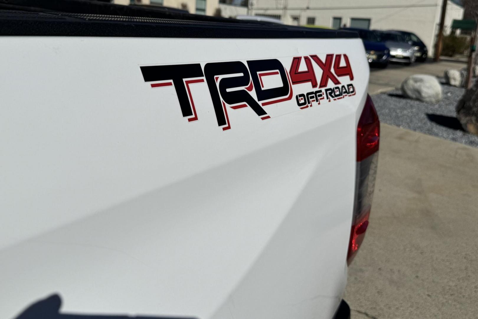 2018 Ice Cap White /Black Toyota Tundra SR5 TRD Off Road (5TFUY5F17JX) with an V8 5.7 Liter engine, Automatic 6 Speed transmission, located at 2304 W. Main St., Boise, ID, 83702, (208) 342-7777, 43.622105, -116.218658 - Hard To Find! Great To Own! - Photo#1