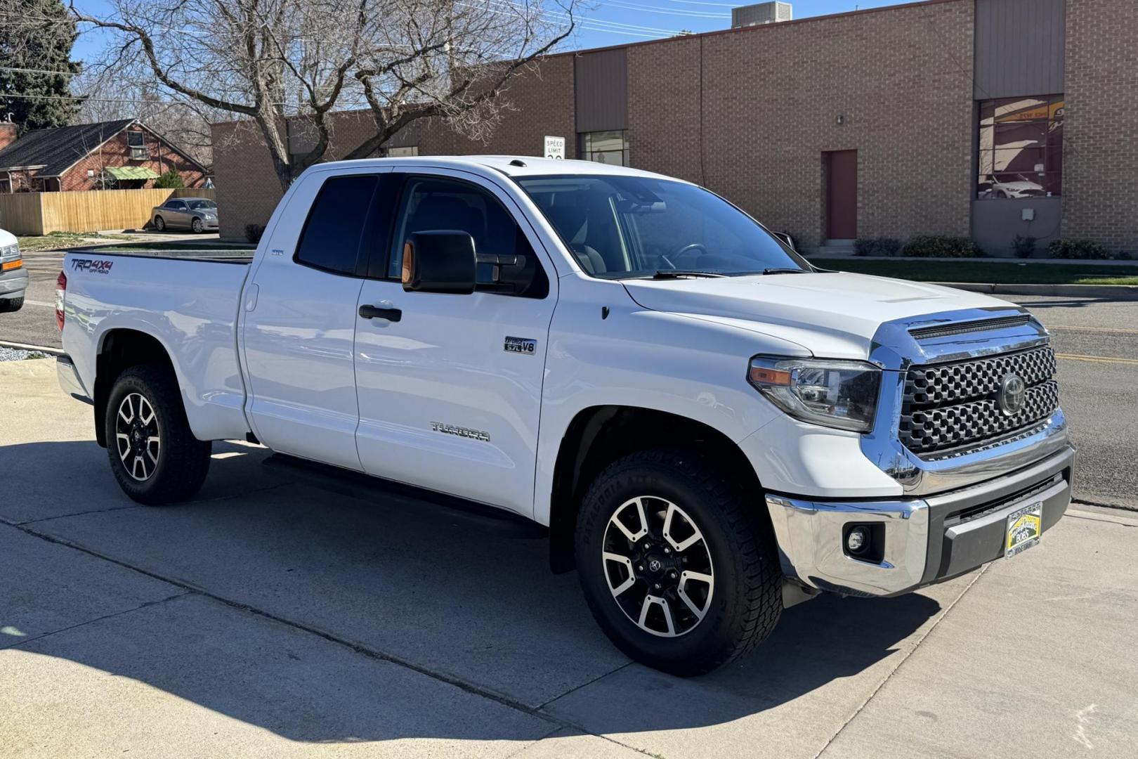 2018 Ice Cap White /Black Toyota Tundra SR5 TRD Off Road (5TFUY5F17JX) with an V8 5.7 Liter engine, Automatic 6 Speed transmission, located at 2304 W. Main St., Boise, ID, 83702, (208) 342-7777, 43.622105, -116.218658 - Hard To Find! Great To Own! - Photo#3