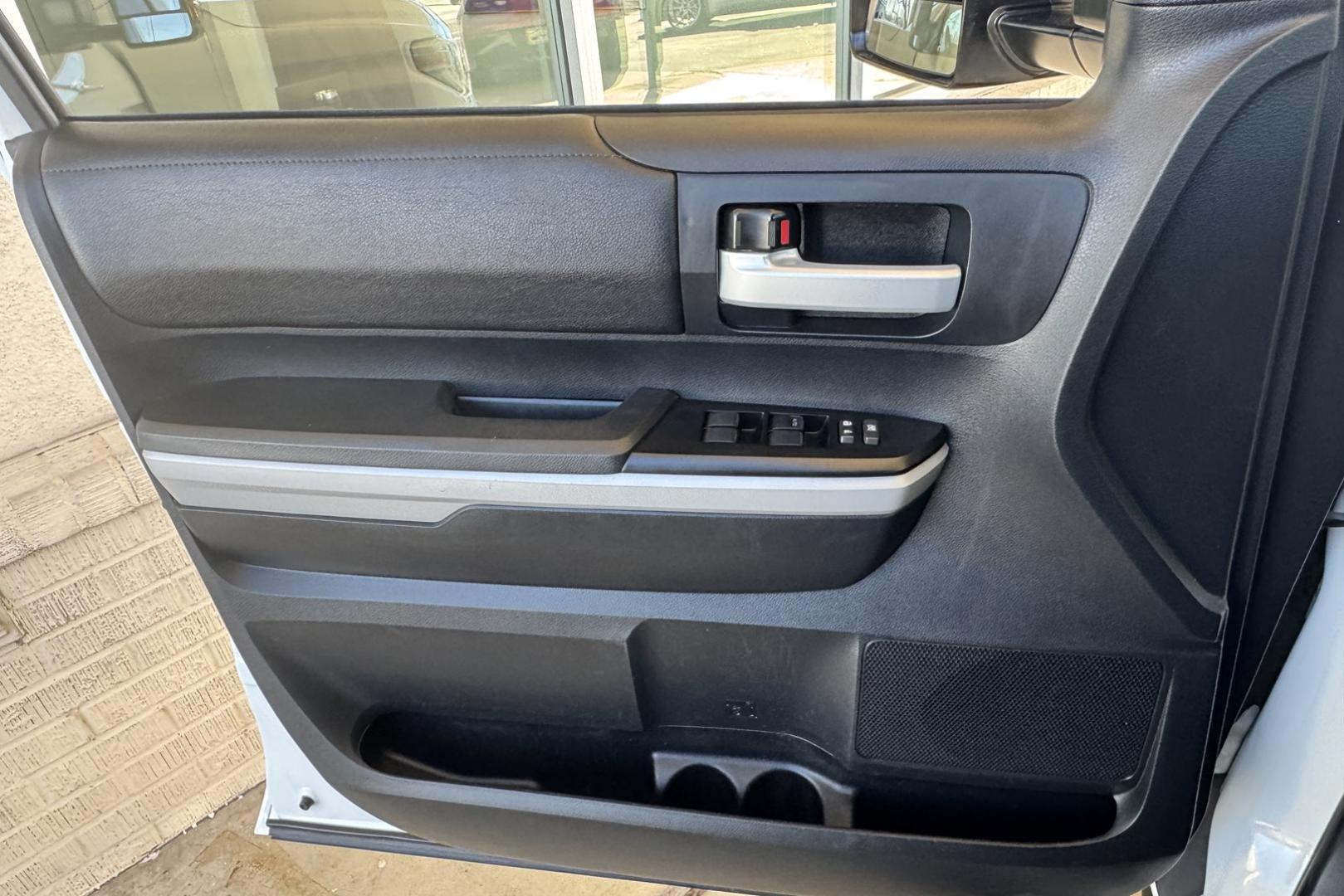 2018 Ice Cap White /Black Toyota Tundra SR5 TRD Off Road (5TFUY5F17JX) with an V8 5.7 Liter engine, Automatic 6 Speed transmission, located at 2304 W. Main St., Boise, ID, 83702, (208) 342-7777, 43.622105, -116.218658 - Hard To Find! Great To Own! - Photo#7