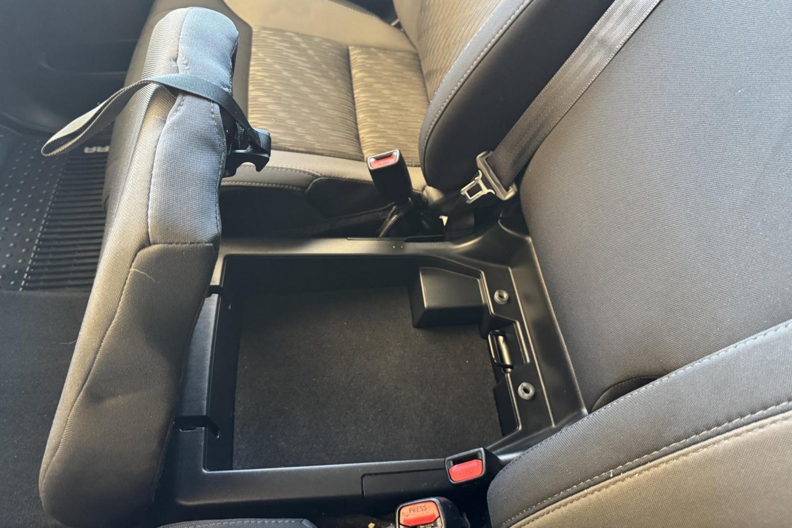 2018 Ice Cap White /Black Toyota Tundra SR5 TRD Off Road (5TFUY5F17JX) with an V8 5.7 Liter engine, Automatic 6 Speed transmission, located at 2304 W. Main St., Boise, ID, 83702, (208) 342-7777, 43.622105, -116.218658 - Hard To Find! Great To Own! - Photo#13