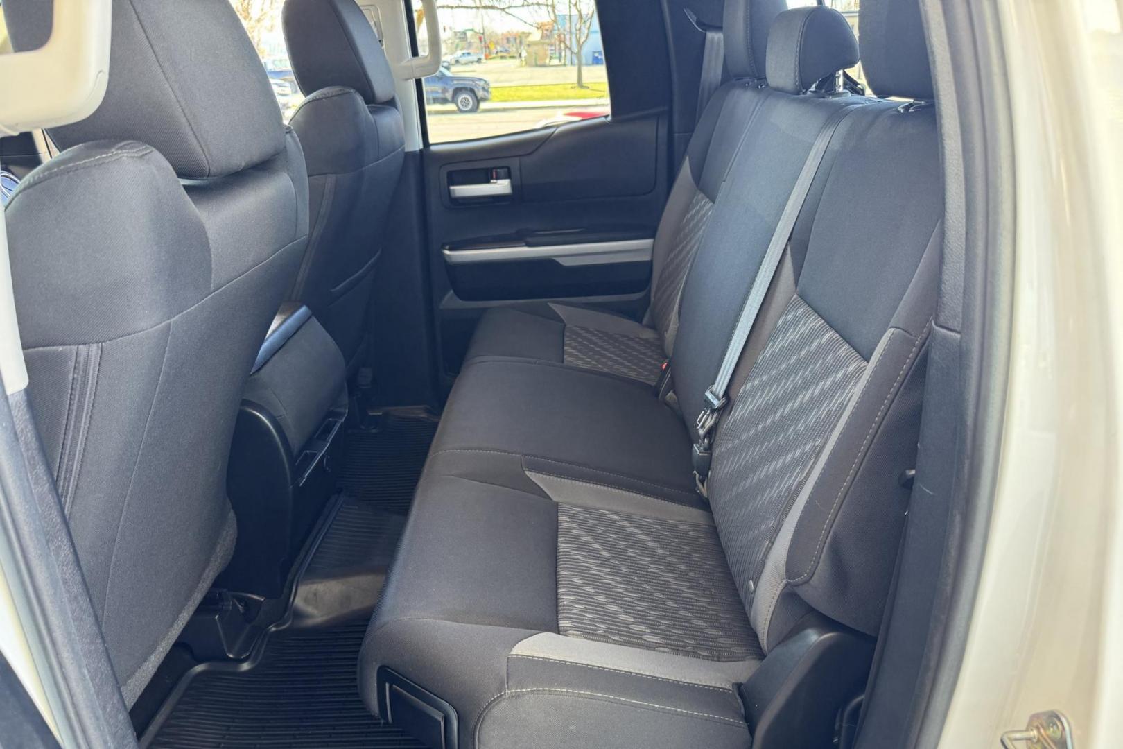 2018 Ice Cap White /Black Toyota Tundra SR5 TRD Off Road (5TFUY5F17JX) with an V8 5.7 Liter engine, Automatic 6 Speed transmission, located at 2304 W. Main St., Boise, ID, 83702, (208) 342-7777, 43.622105, -116.218658 - Hard To Find! Great To Own! - Photo#18