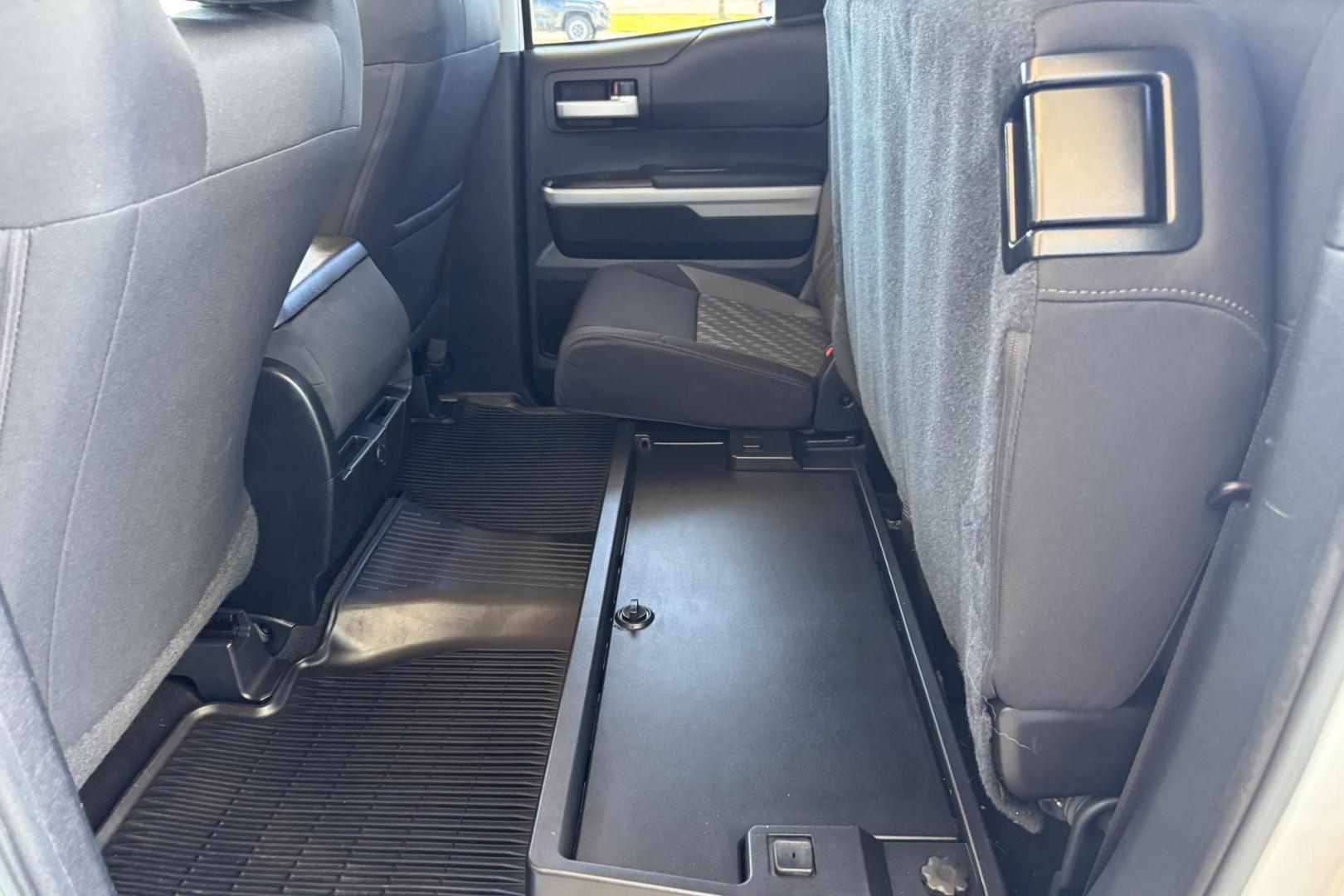 2018 Ice Cap White /Black Toyota Tundra SR5 TRD Off Road (5TFUY5F17JX) with an V8 5.7 Liter engine, Automatic 6 Speed transmission, located at 2304 W. Main St., Boise, ID, 83702, (208) 342-7777, 43.622105, -116.218658 - Hard To Find! Great To Own! - Photo#19